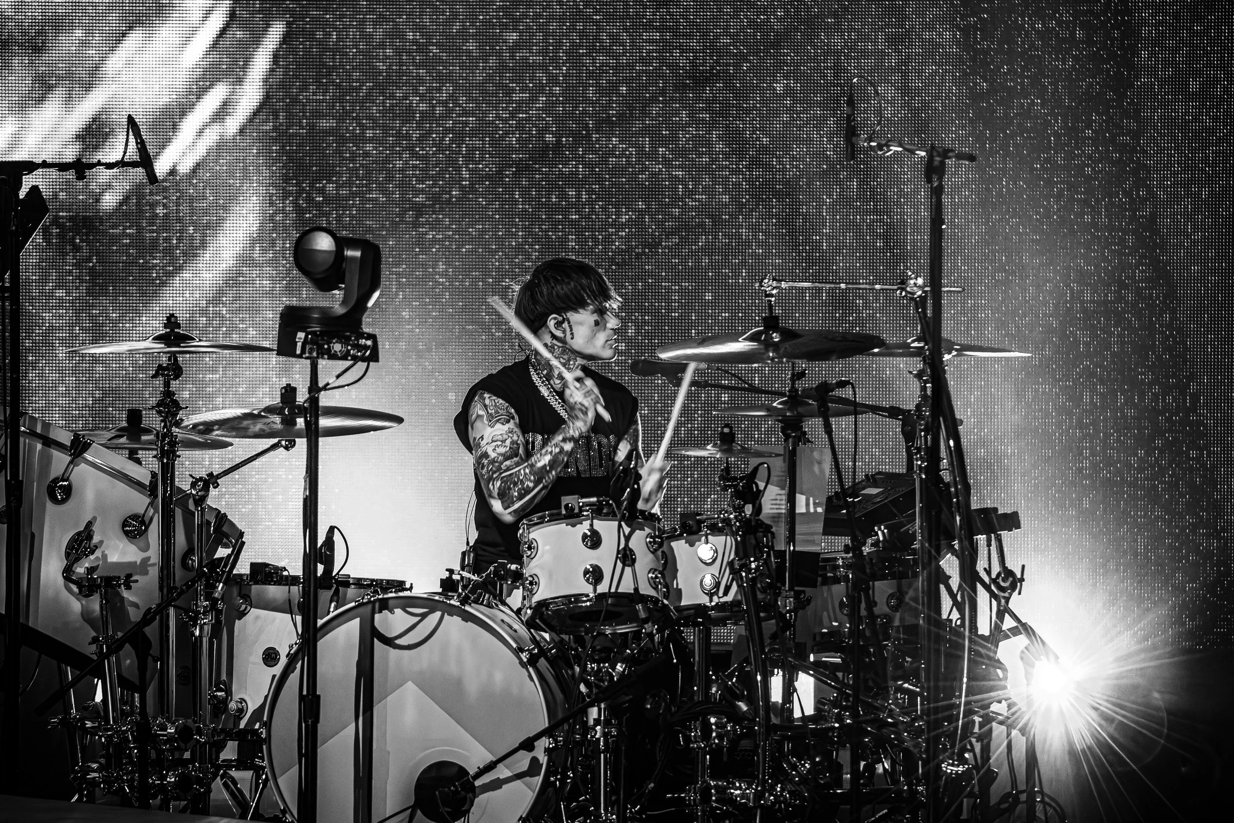 JTShots_MGK_HolmdelNJ_001-100.jpg