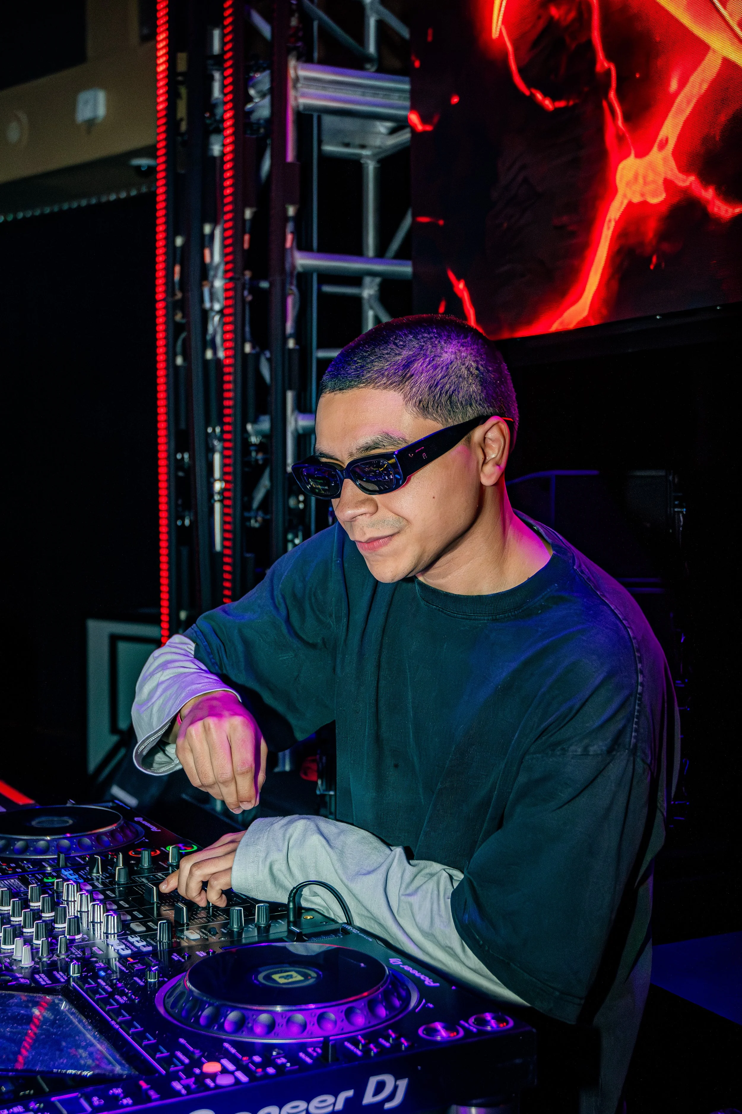 NicoOso_ThePoolAfterDark_AtlanticCity-48.jpg