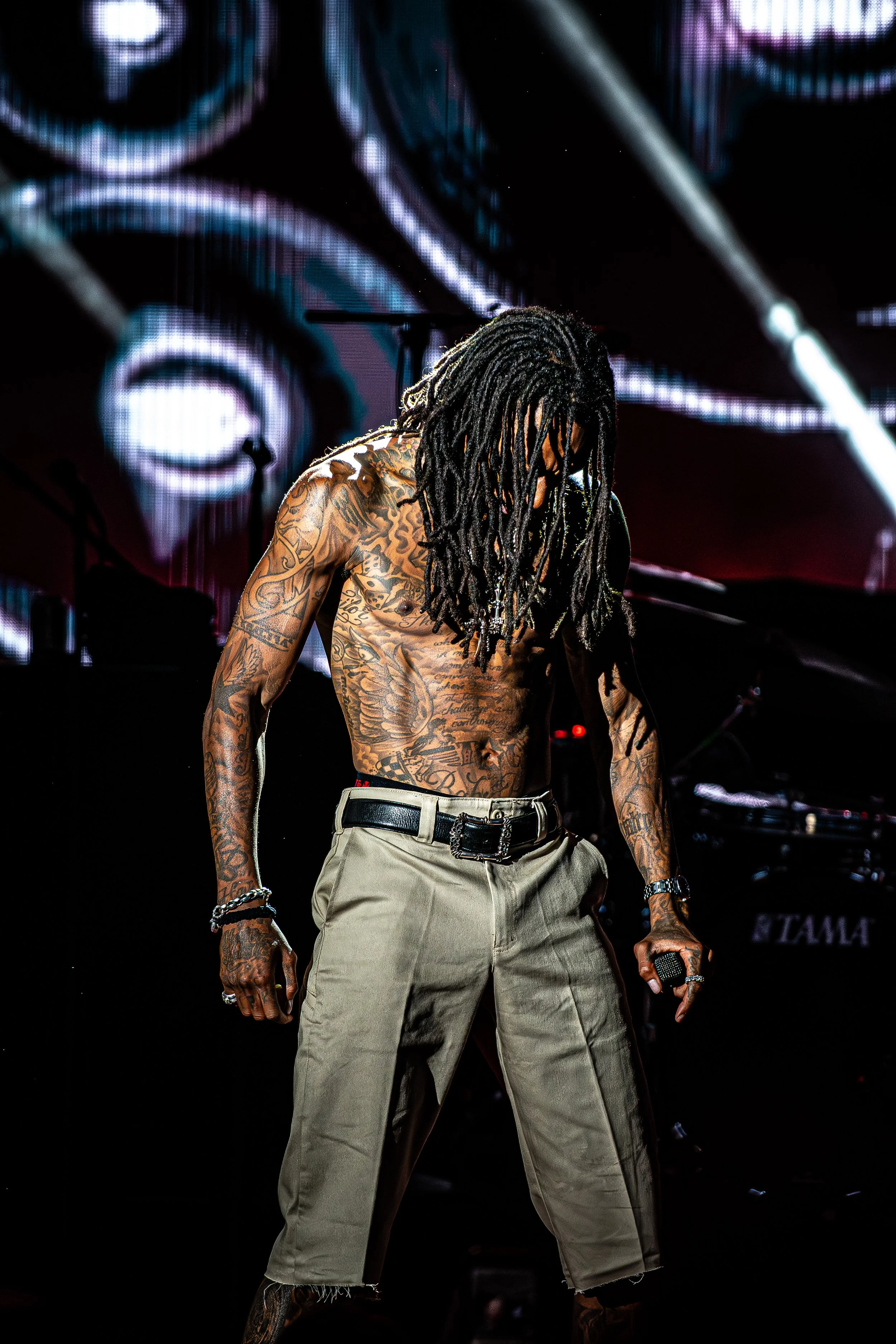 wiz-khalifa-pnc-bank-arts-center-holmdel-nj-001-37.jpg