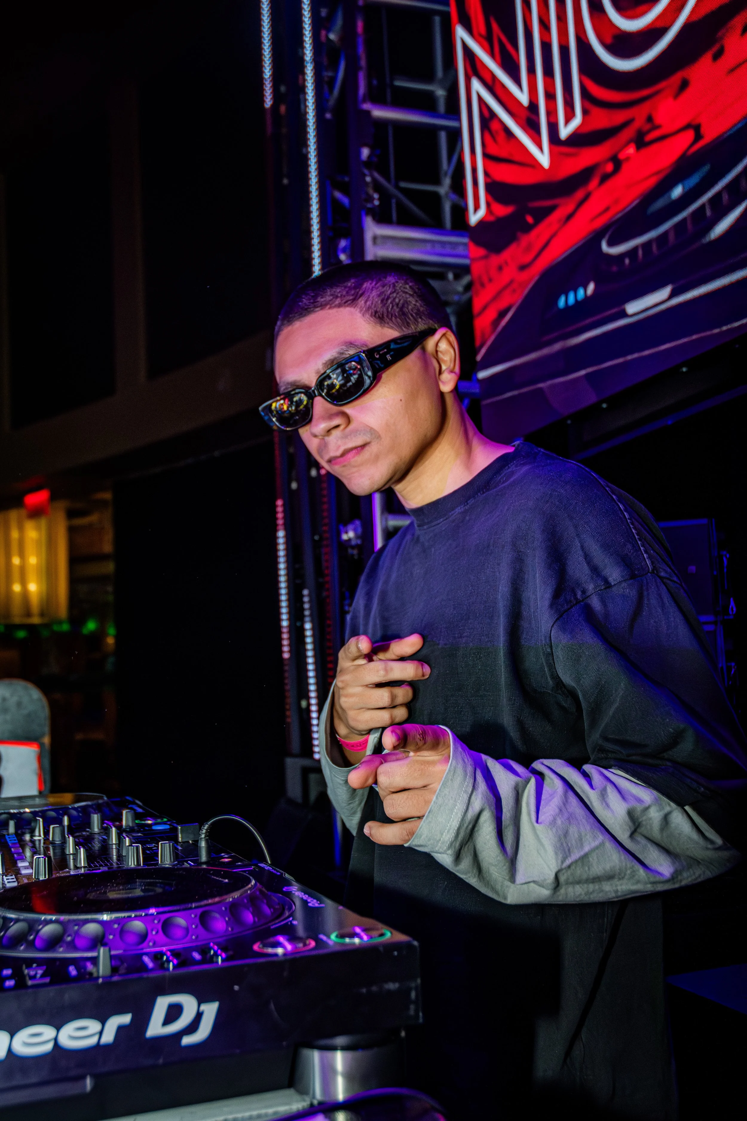 NicoOso_ThePoolAfterDark_AtlanticCity-49.jpg