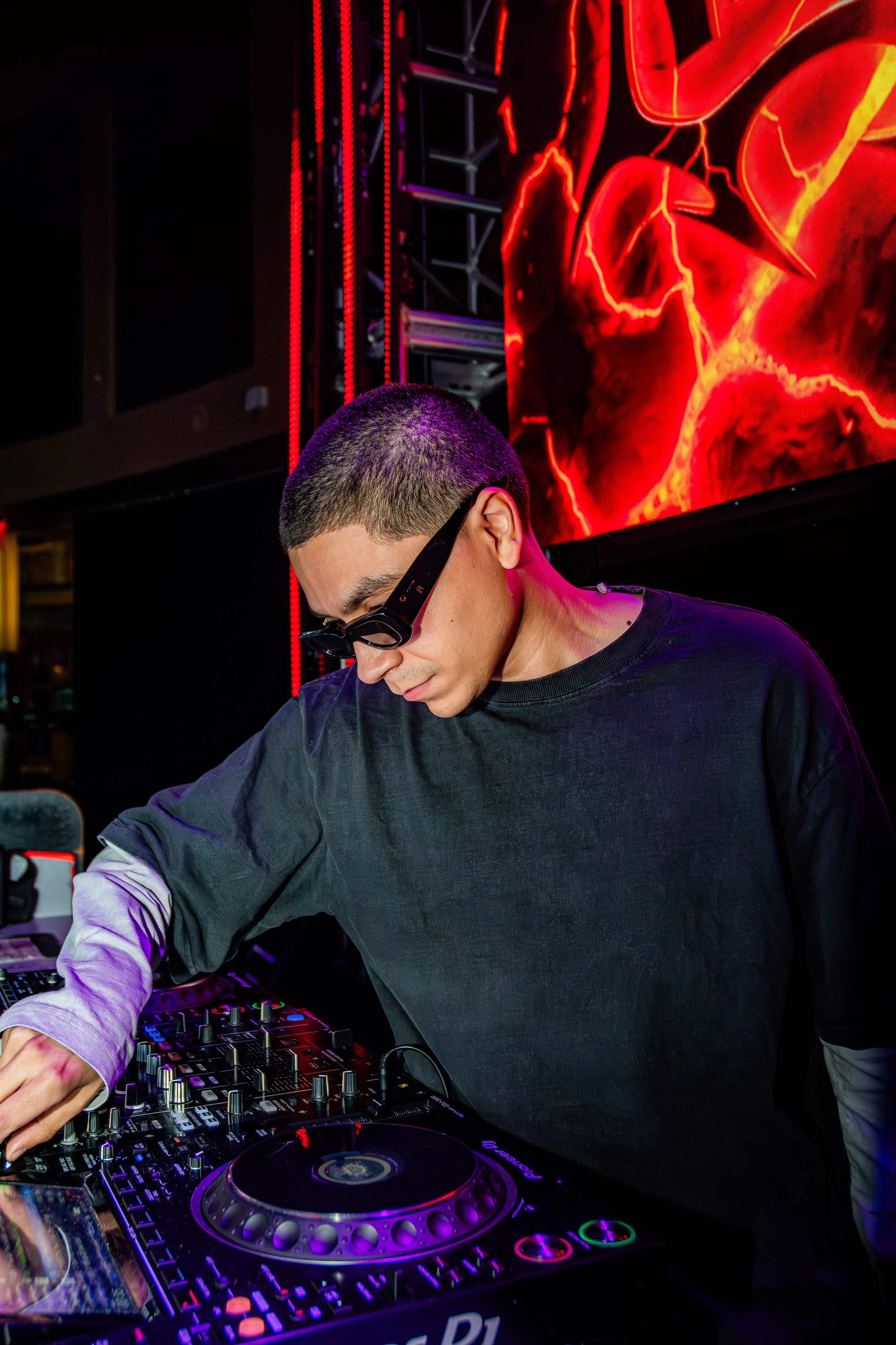 NicoOso_ThePoolAfterDark_AtlanticCity-70.jpg
