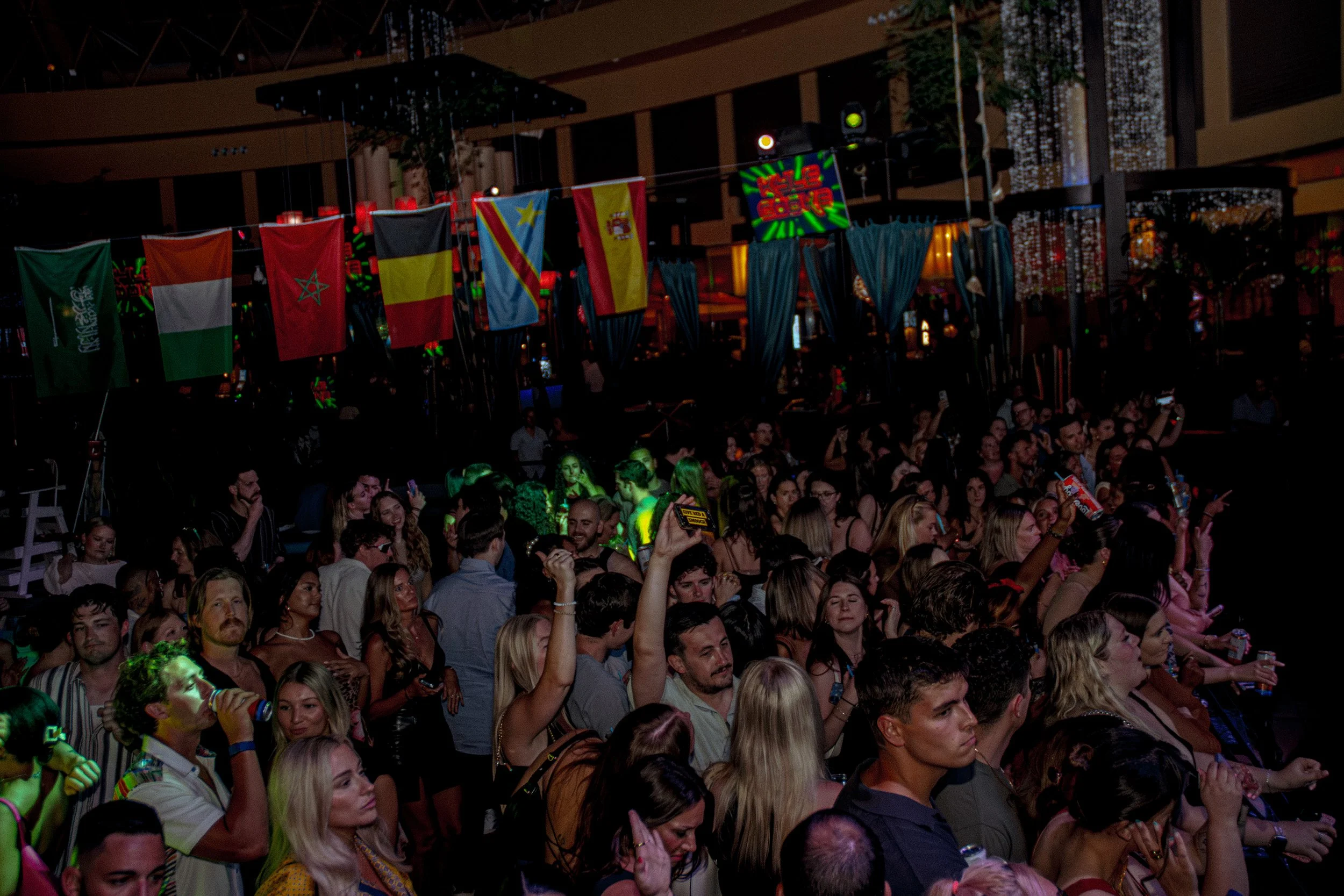 JTShots_KyleCook_ThePoolAfterDark_-33.jpg