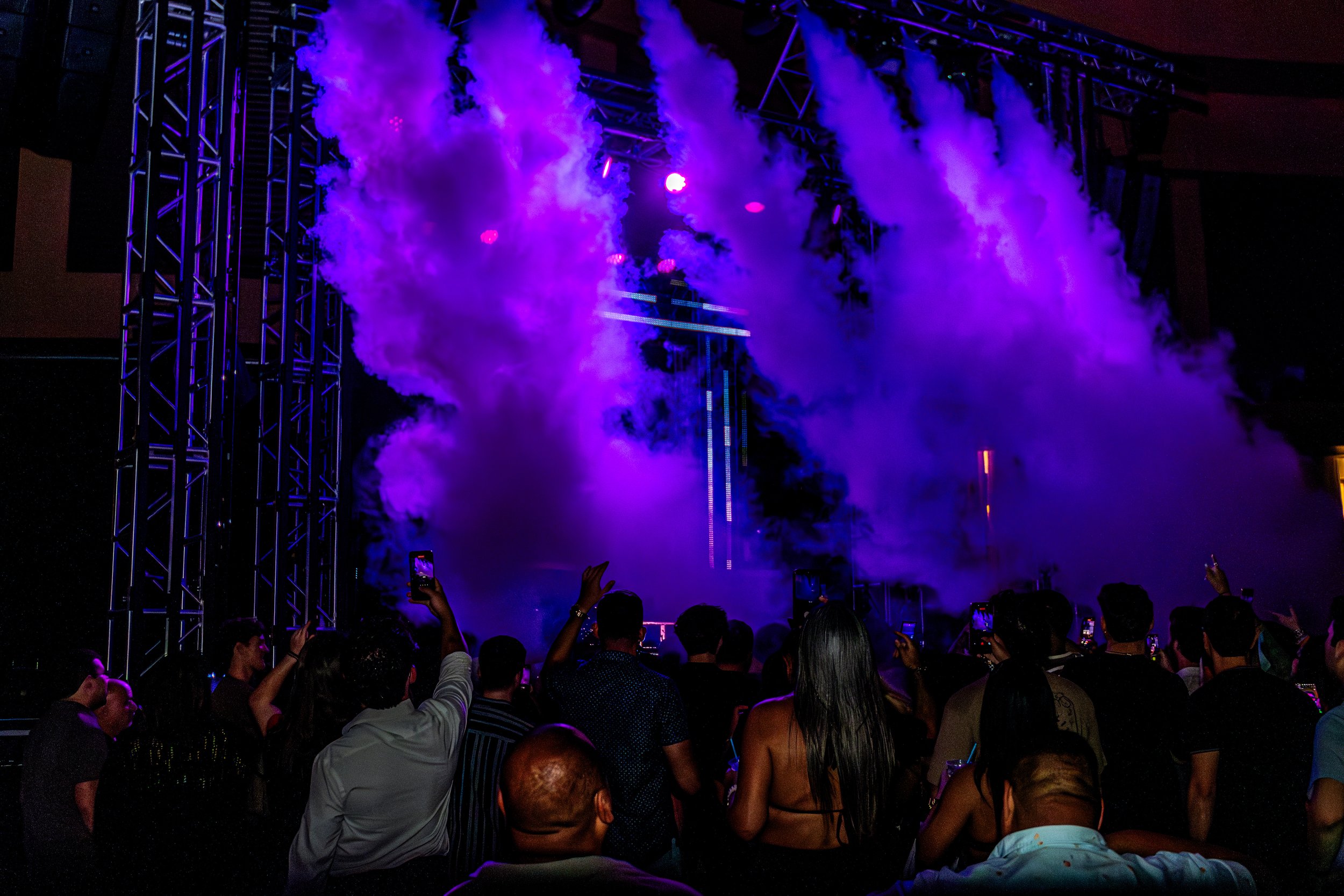 MATRODA_PoolAfterDark_JTShots_01-75.jpg