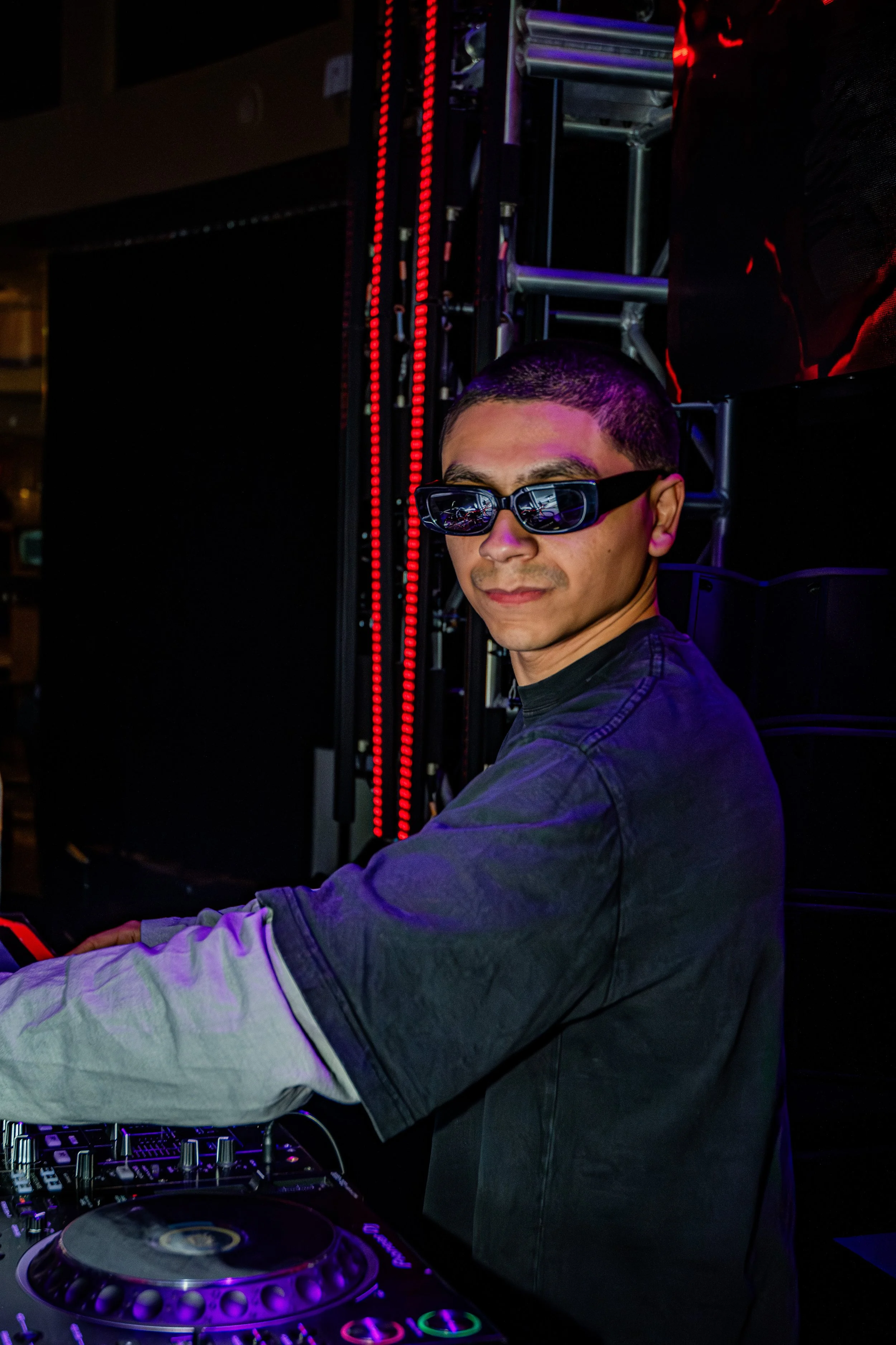 NicoOso_ThePoolAfterDark_AtlanticCity-58.jpg