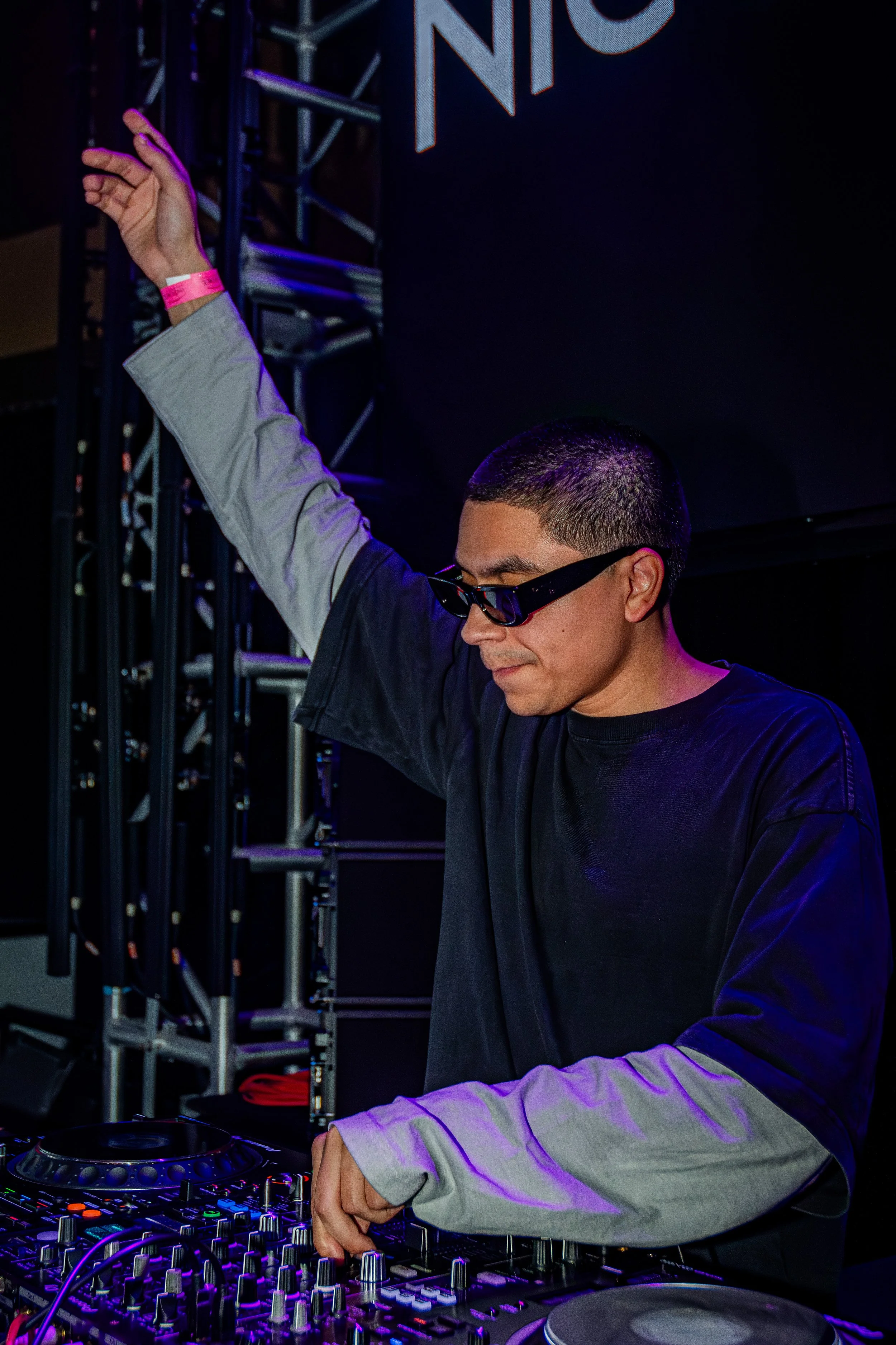 NicoOso_ThePoolAfterDark_AtlanticCity-90.jpg
