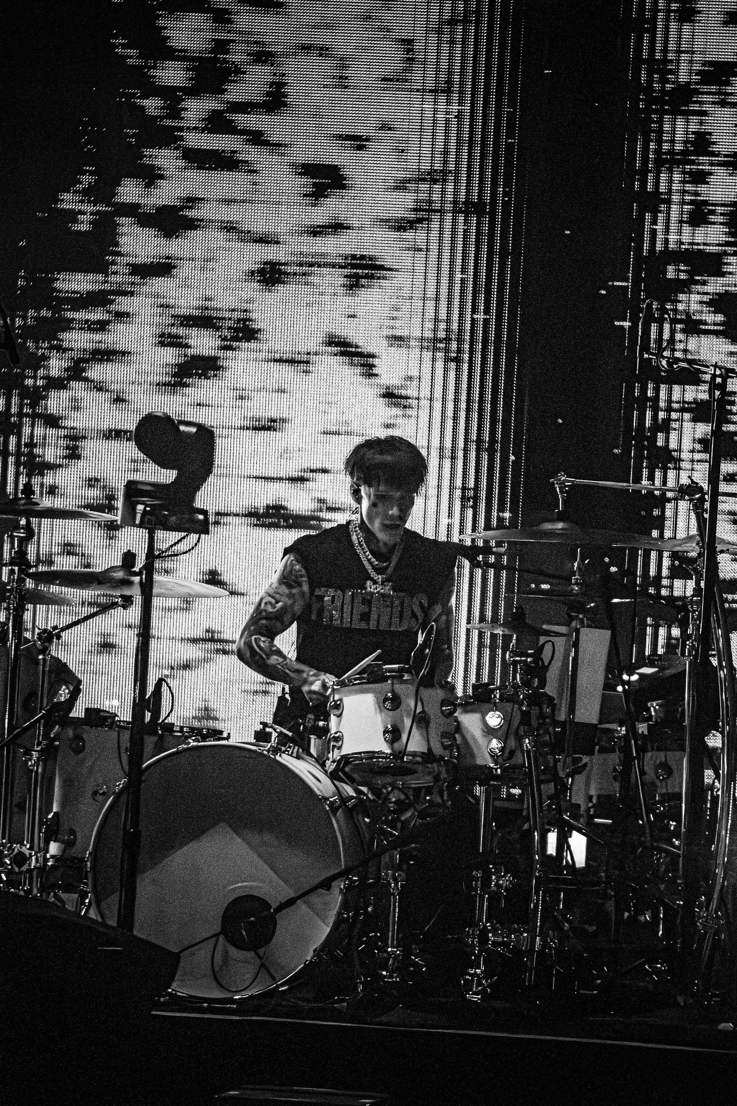 JTShots_MGK_HolmdelNJ_001-65.jpg