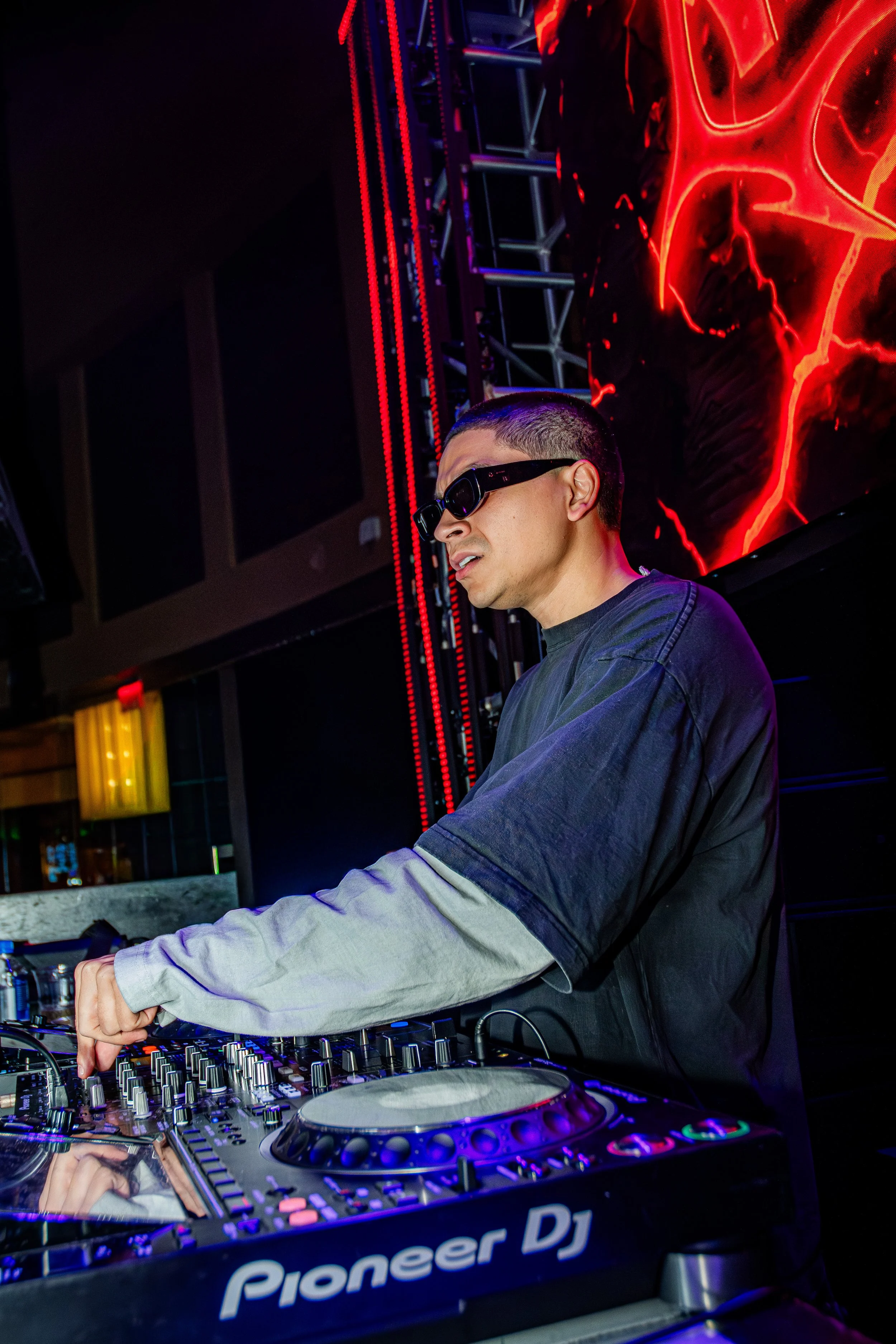 NicoOso_ThePoolAfterDark_AtlanticCity-69.jpg