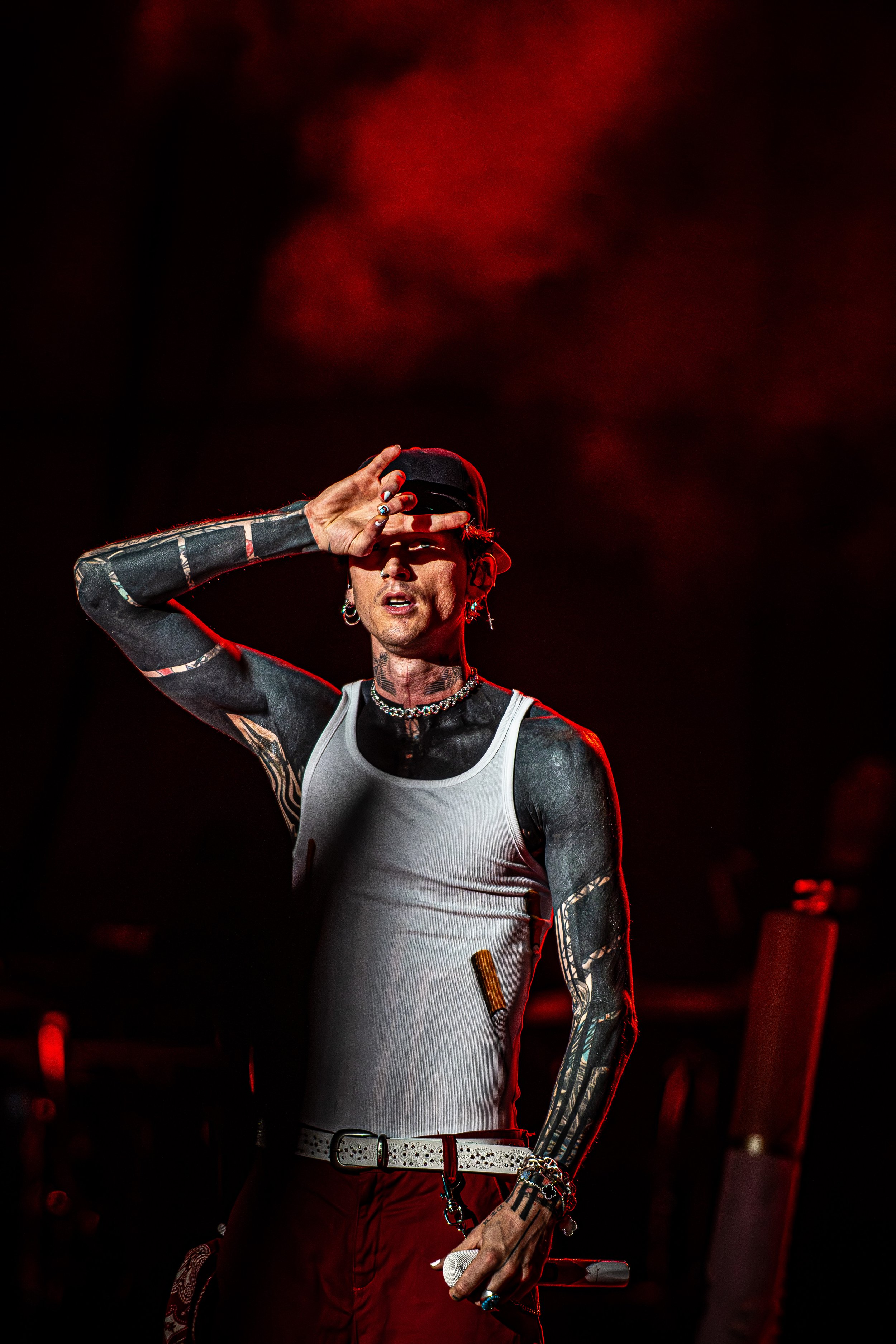 MGK Lost Americana Tour  
