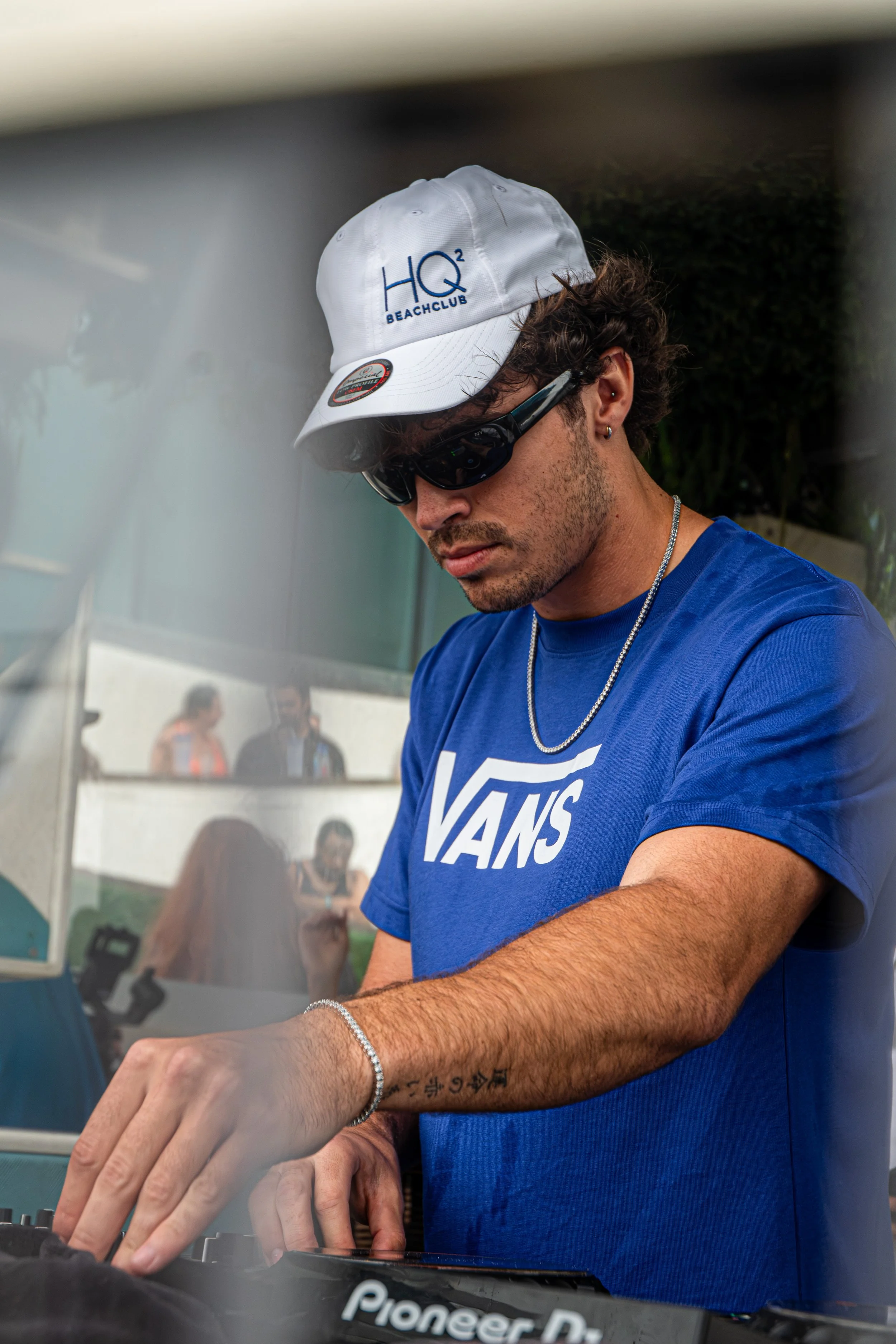 Nic Vans_HQ2_-61.jpg