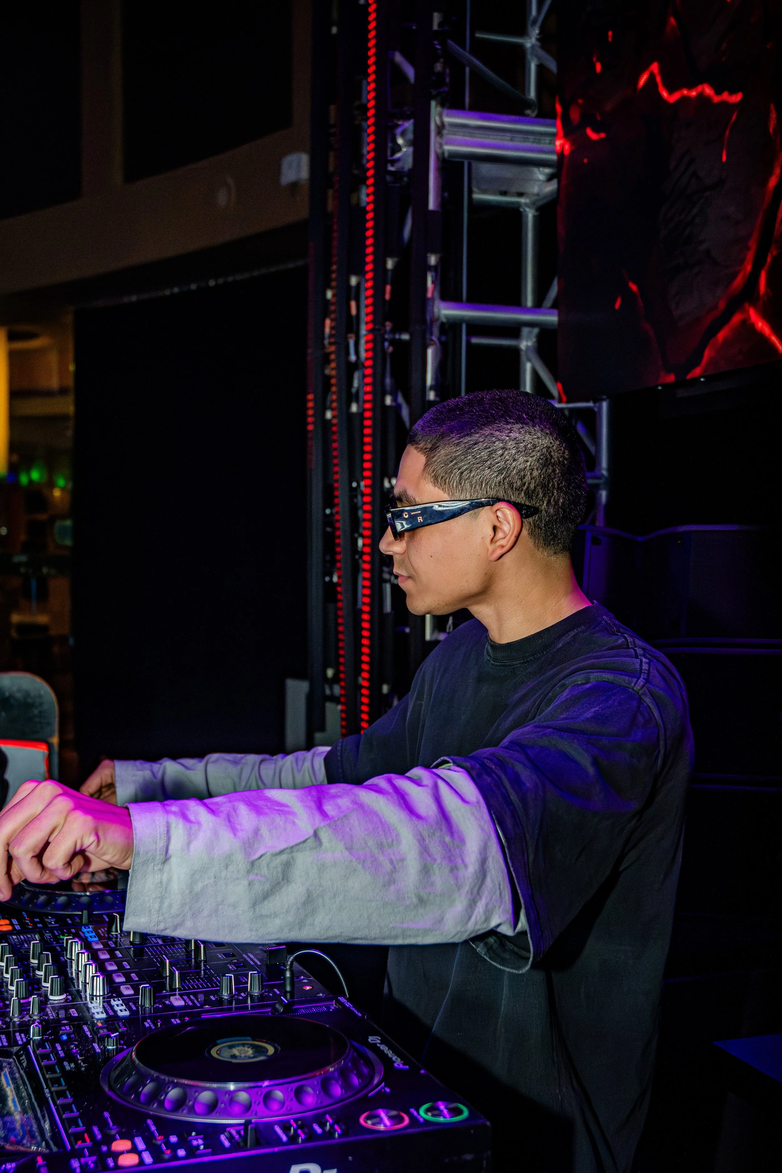 NicoOso_ThePoolAfterDark_AtlanticCity-59.jpg
