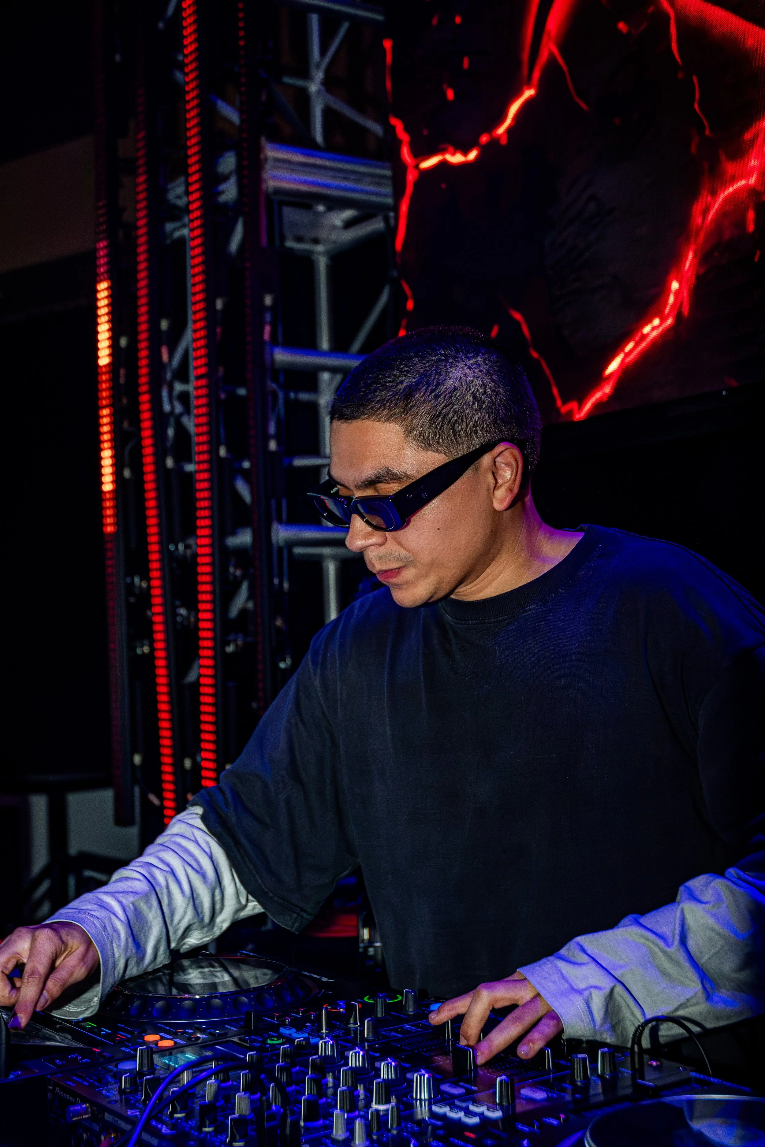 NicoOso_ThePoolAfterDark_AtlanticCity-85.jpg