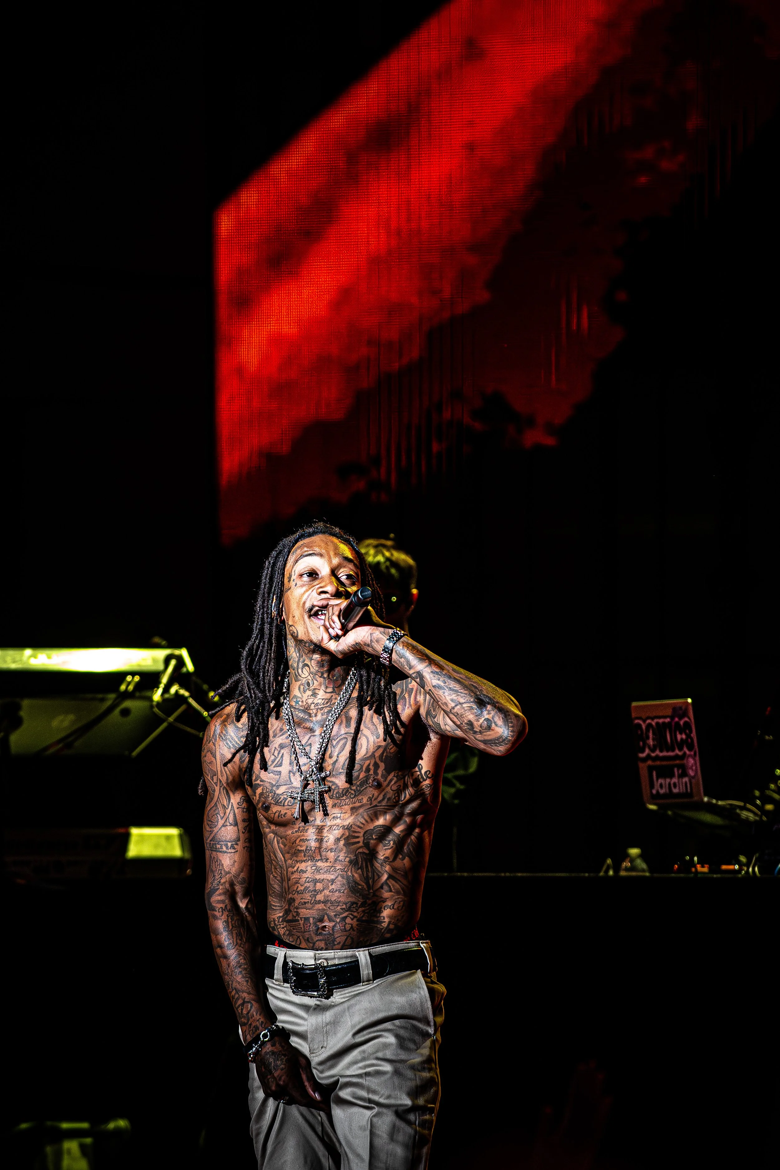 wiz-khalifa-pnc-bank-arts-center-holmdel-nj-001-44.jpg