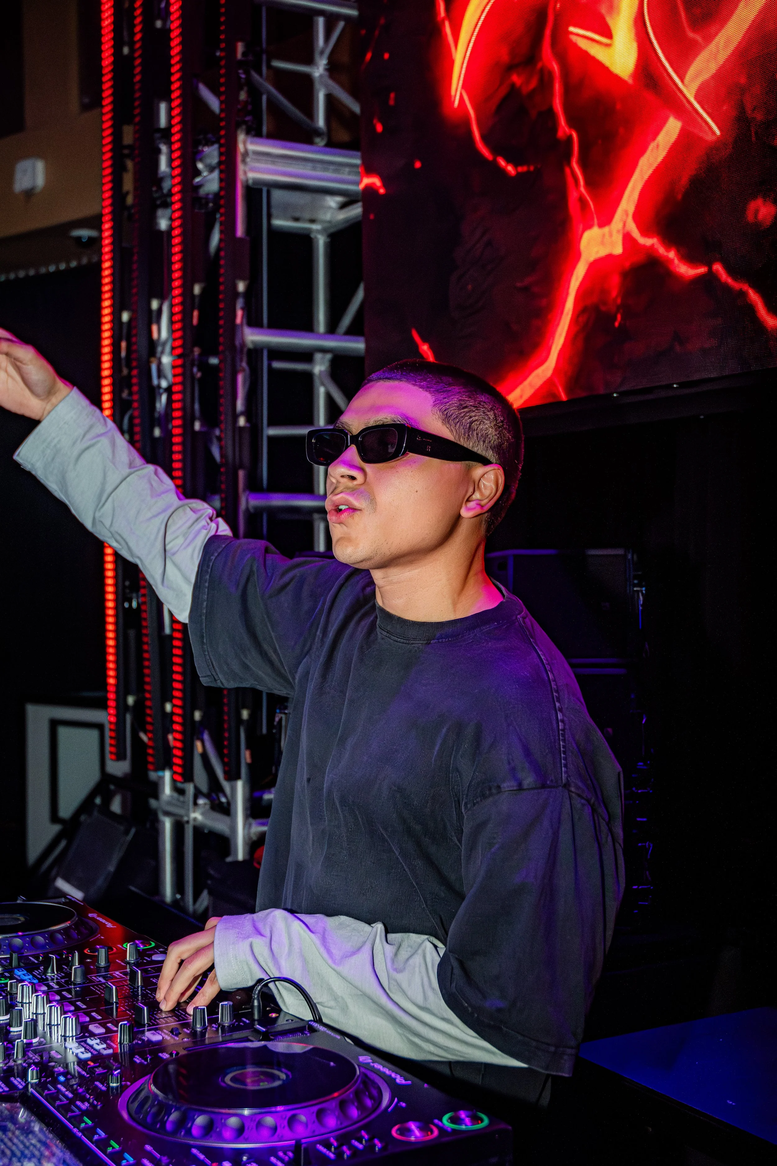 NicoOso_ThePoolAfterDark_AtlanticCity-47.jpg