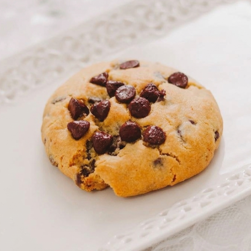 Dulce de leche Chocolate chip cookie