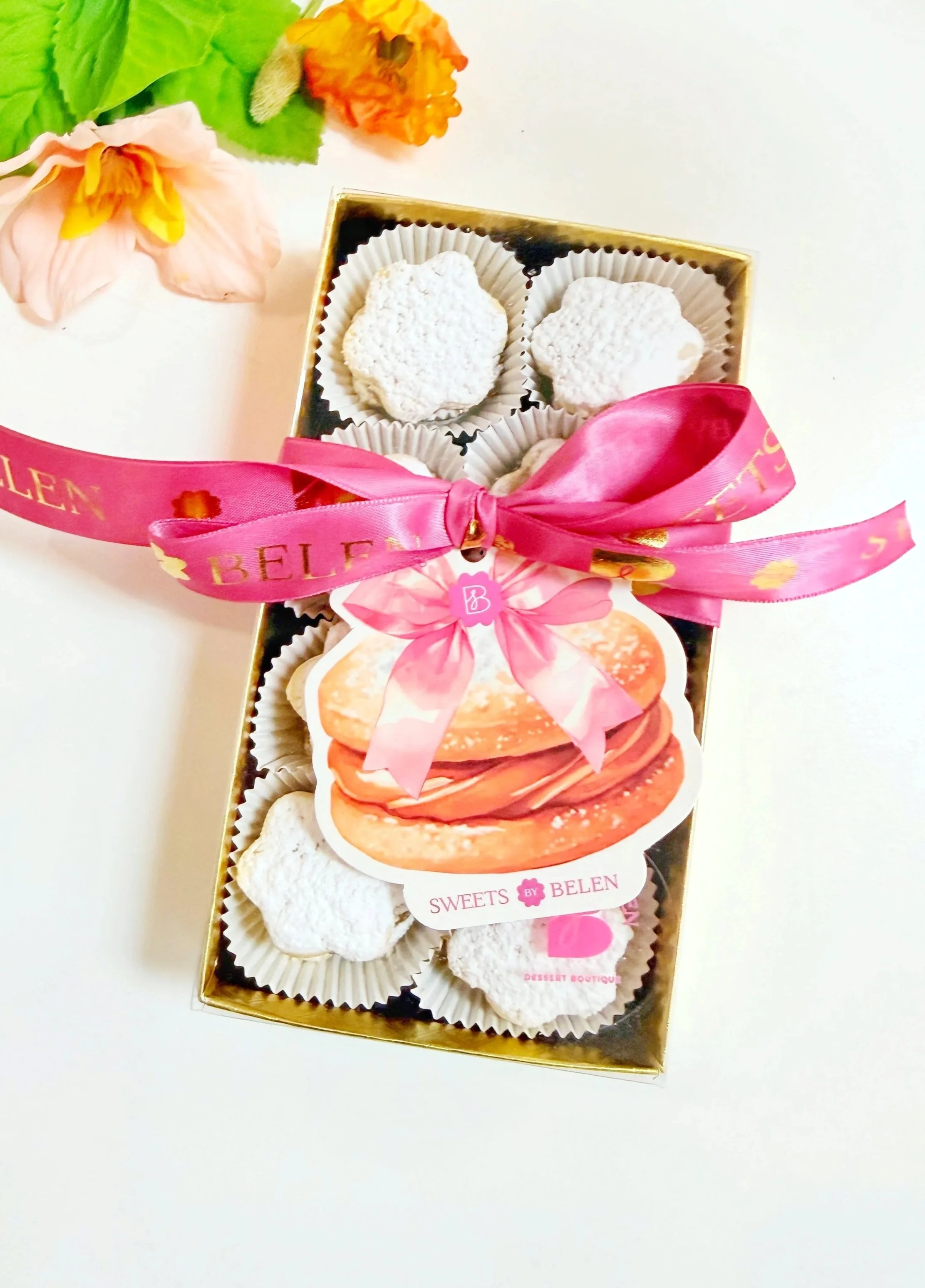 Valentine Alfajor Gift Box of 8