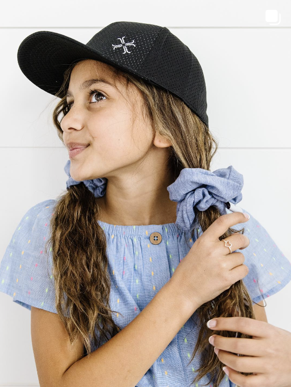 jacqueline-jac-logo-mark-kids-fashion-branding-hat-girl.jpg