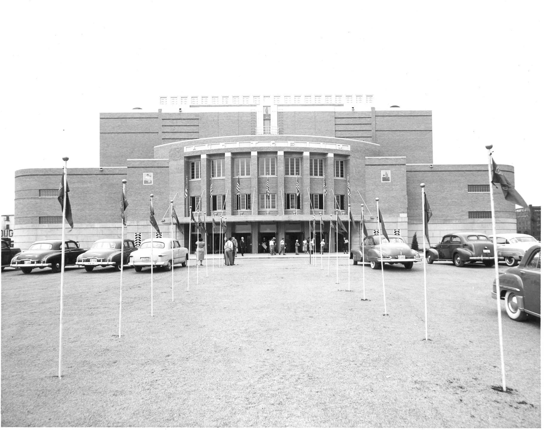 Sioux City Municipal Auditorium Opens After 15 Years of Obstacles