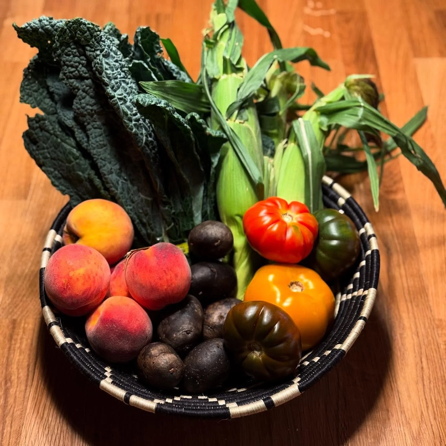 Summer produce is having its moment! 
Turned my @callicoonfarmersmarket haul into dinner. YUM!

#summer #farmersmarket #local #produce #summerproduce #callicoon #sullivancatskills