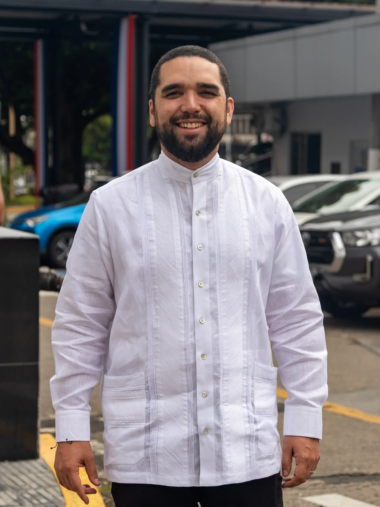 🇵🇦 &iexcl;Orgullo y compromiso patrio! 🇵🇦

Hoy, 4 de noviembre, rendimos homenaje a la Bandera, el Escudo y el Himno Nacional, los pilares que nos identifican como Rep&uacute;blica.

La Banca Independiente se viste de folclor para celebrar el D&i