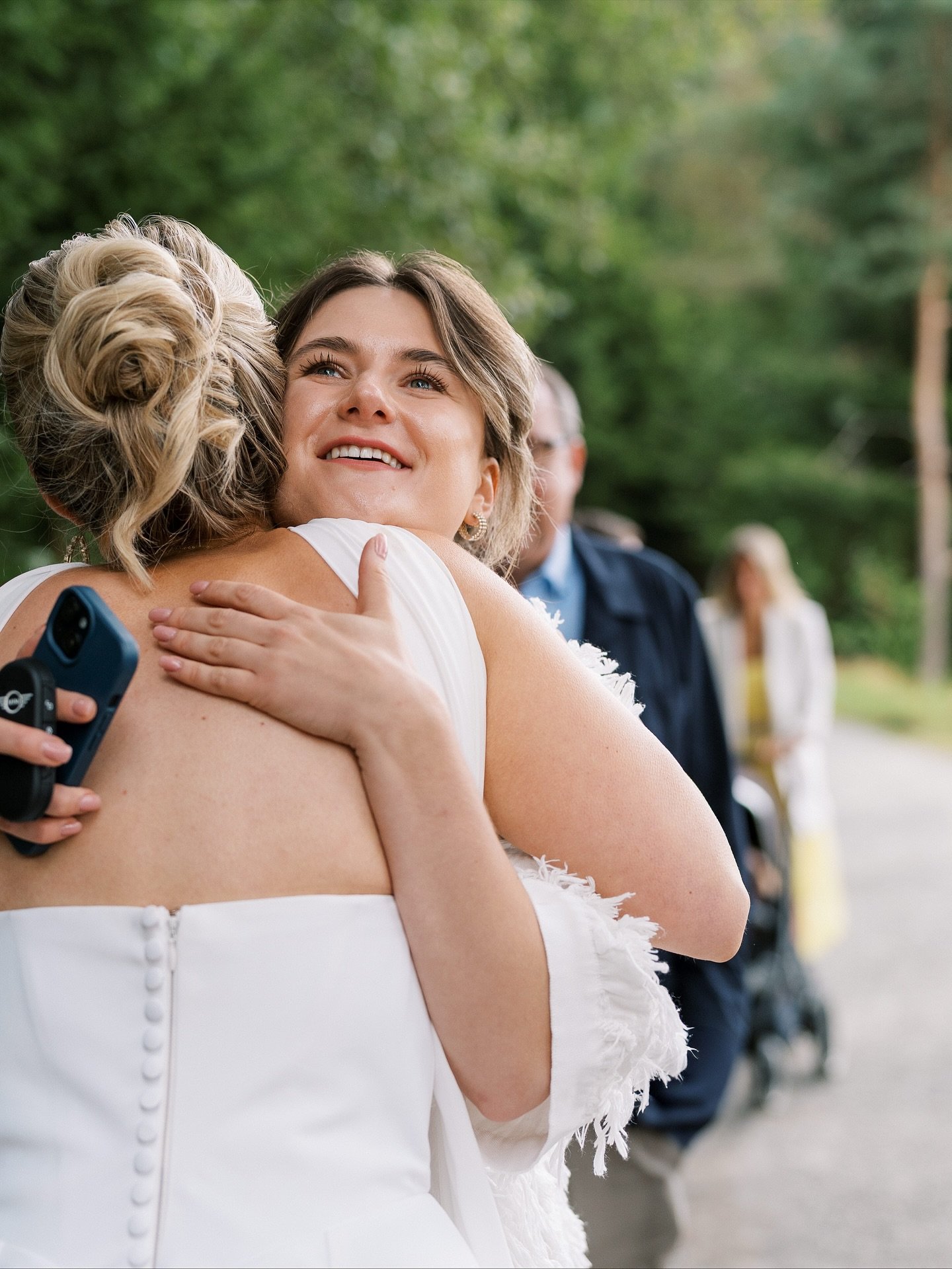 Diesen Post heute m&ouml;chte ich gern einem ganz besonderen Paar widmen.  Als ich zum ersten Mal von Sabrina &amp; Martin und dem ganzen Konzept ihrer Hochzeit erfuhr, war ich total begeistert. Richtig tiefe Vorfreude auf diesen Tag im August machte