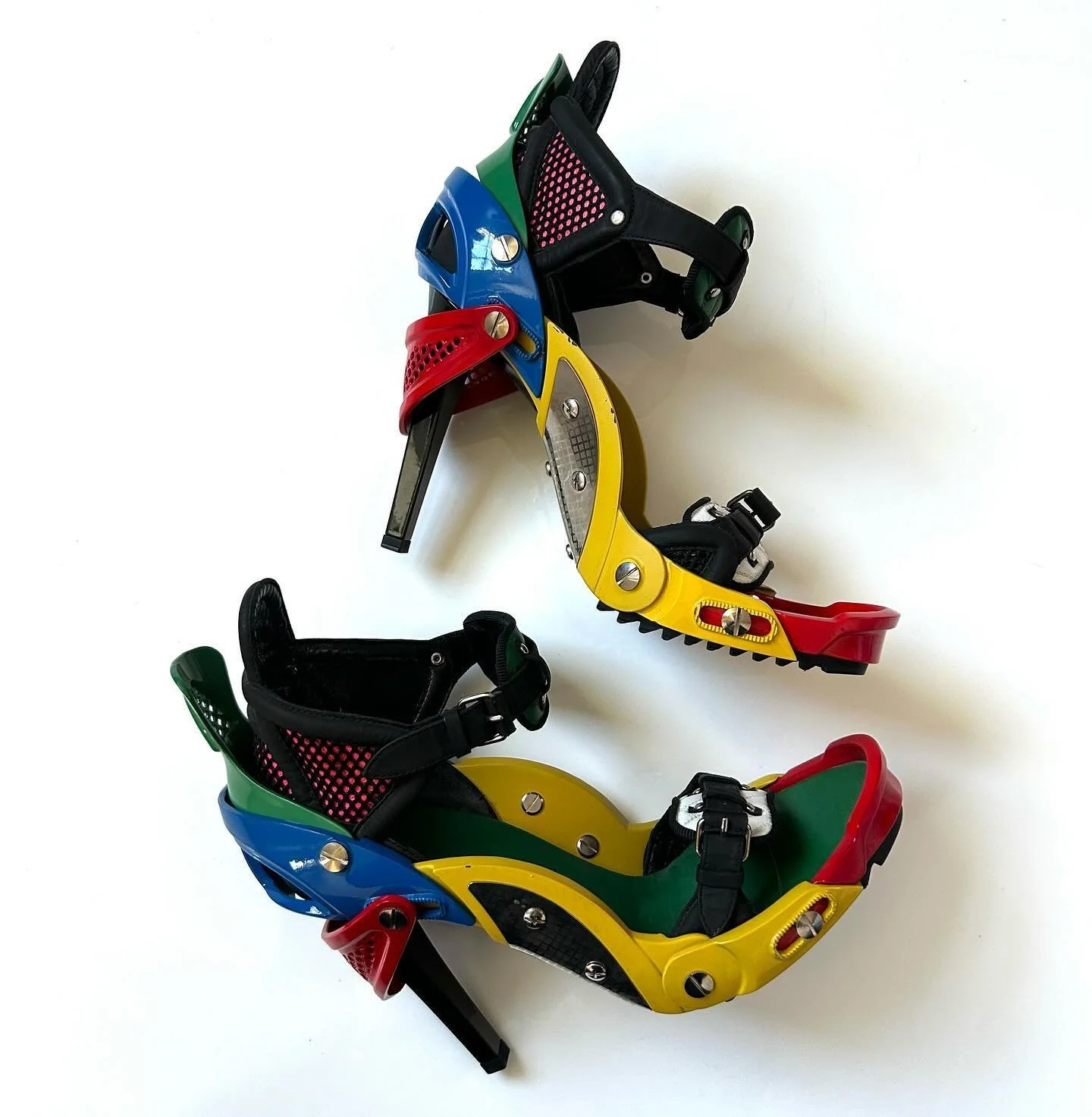 We come from the land of the ice and snow from the midnight sun where the hot springs flow 🔨 Balenciaga Fall 2007 &ldquo;lego&rdquo; pumps designed by Nicolas Ghesqui&egrave;re and Pierre Hardy 🔩