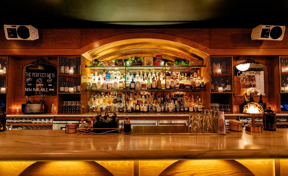Bar photo 2