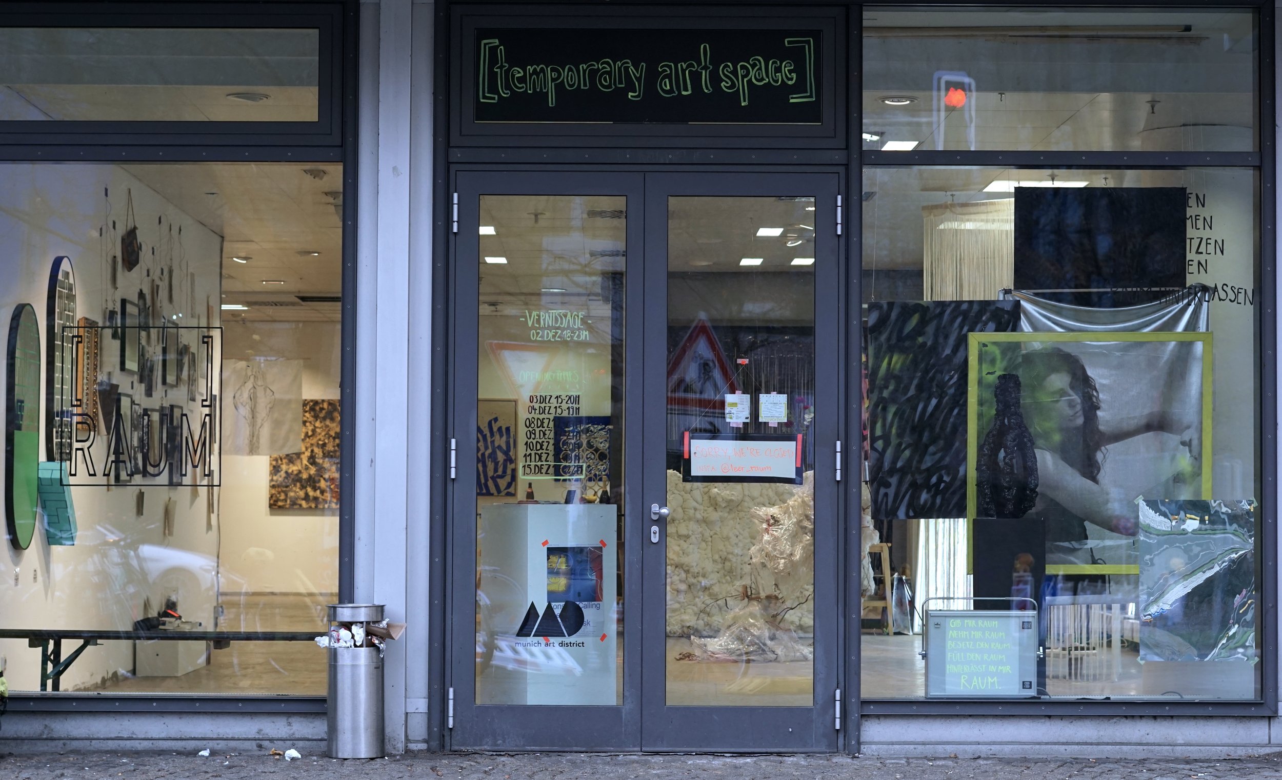 Temporary Art Space [   ]RAUM. Organisation & Kuratierung einer künstlerischen Zwischennutzung, mit Leni Burger, München, 2022/2023