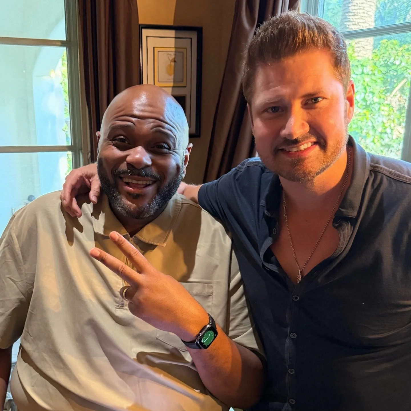 Such an amazing day recording with the incredible @realrubenstuddard for my new album today! 

Can't wait for you to hear ❤️