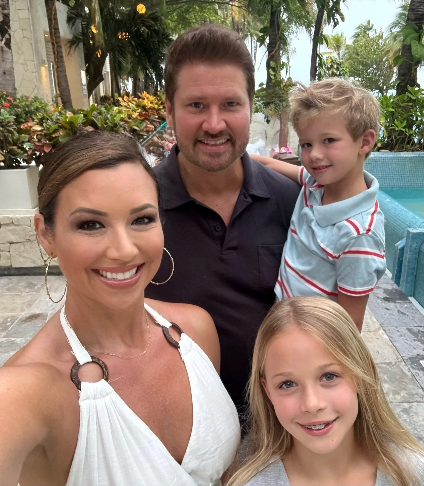 Squeezed in a little family getaway to Cancun in between recording a new album and Touring! #familytime ❤️