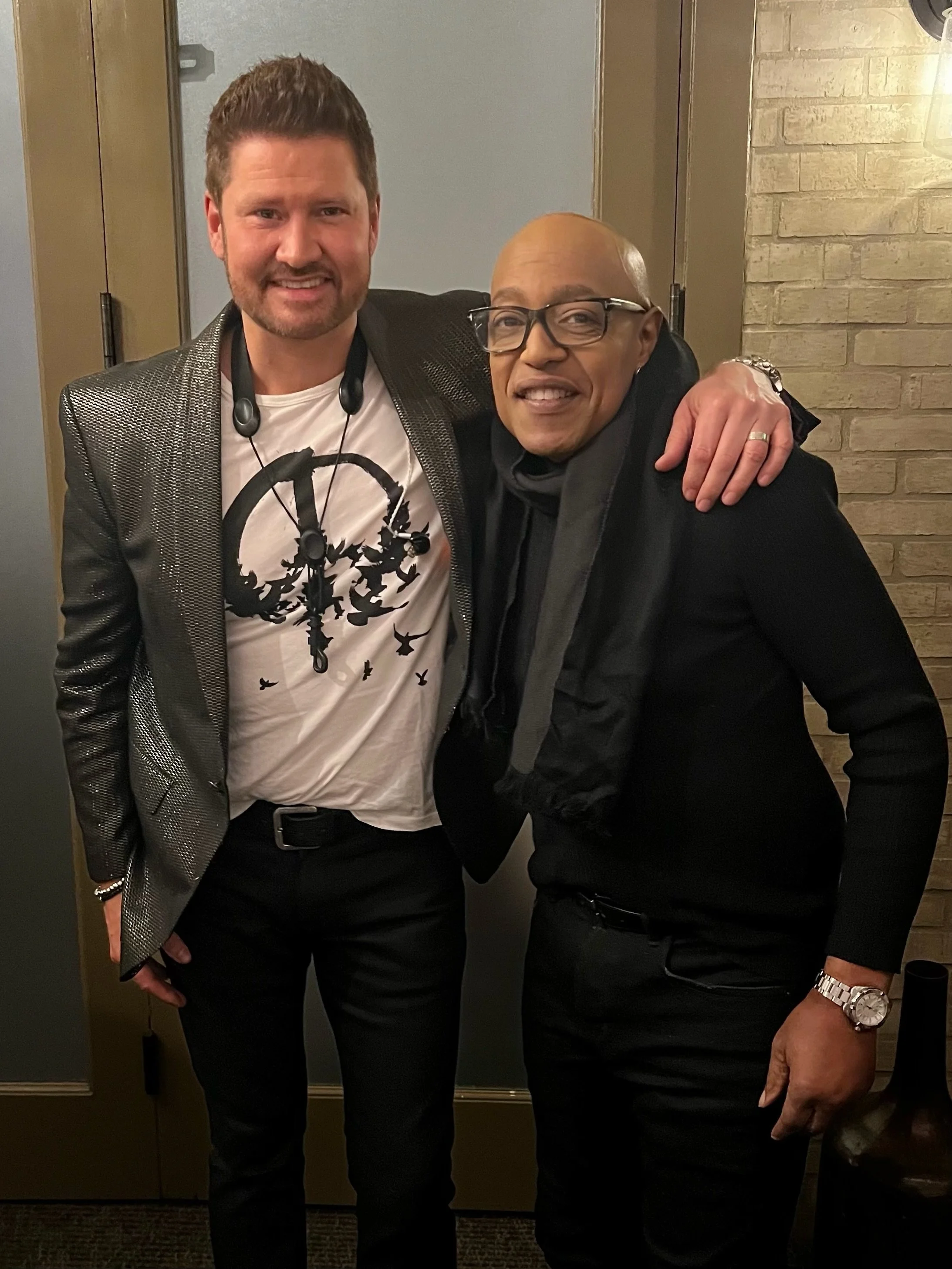Devastating news to hear about the passing of the great Peabo Bryson.

Peabo was my special guest for my Sax to Soul series just a few months ago, and as many witnessed that night, it was a truly special evening filled with incredible music and heart