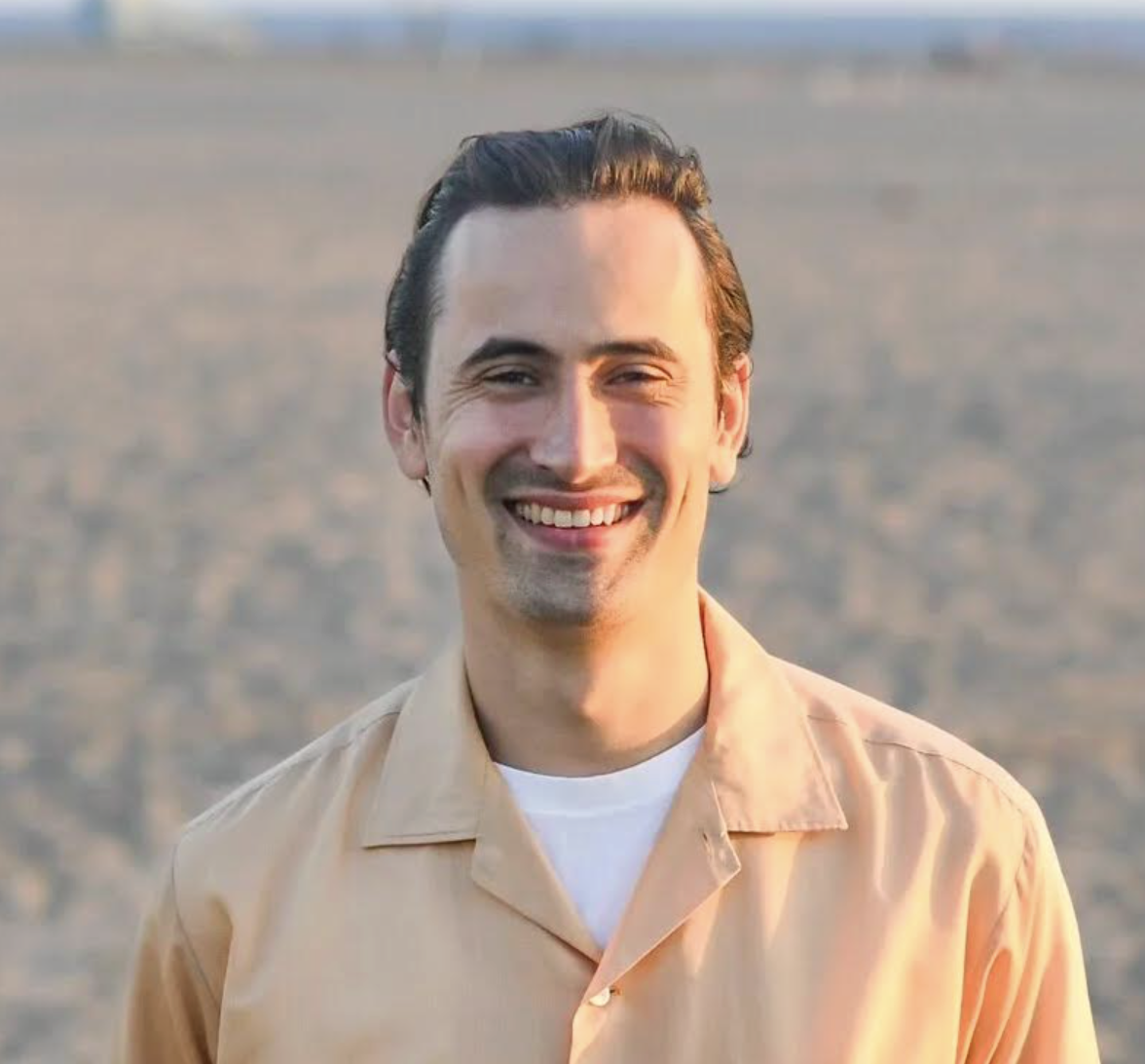 Interview with Isaiah Hoban Halvorsen, Writer, Director, and Star of ‘Don’t Mind Me’