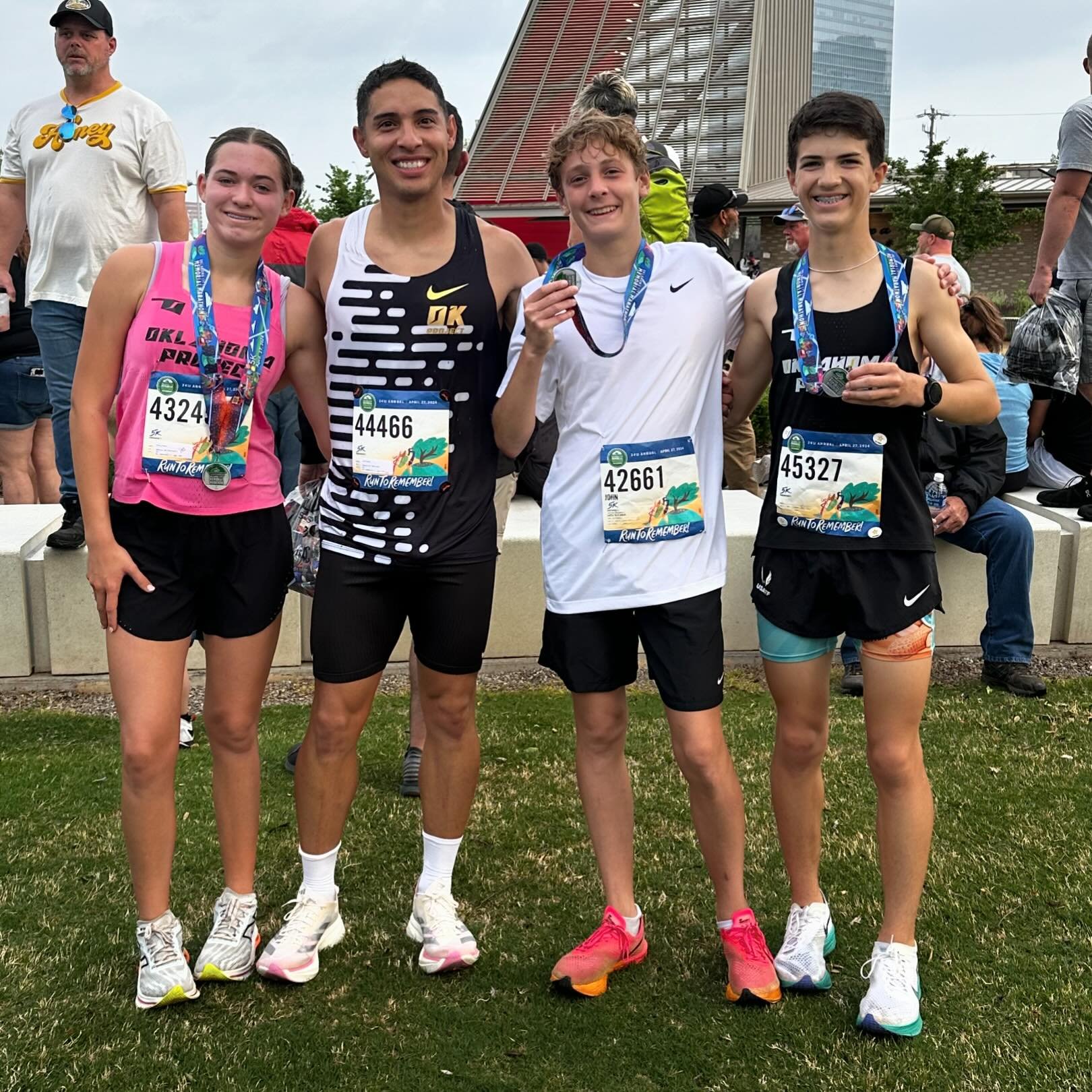 Oklahoma Project represented this morning in OKC Memorial 5k 
- John Singletary finished in  5th overall(17:10) ⚡️
- Chase Brown finished in (18:25) ⚡️
- Emma Britton 3rd female overall (21:00)⚡️
- Coach Chavez finished 2nd overall (16:38) ⚡️
#runtor