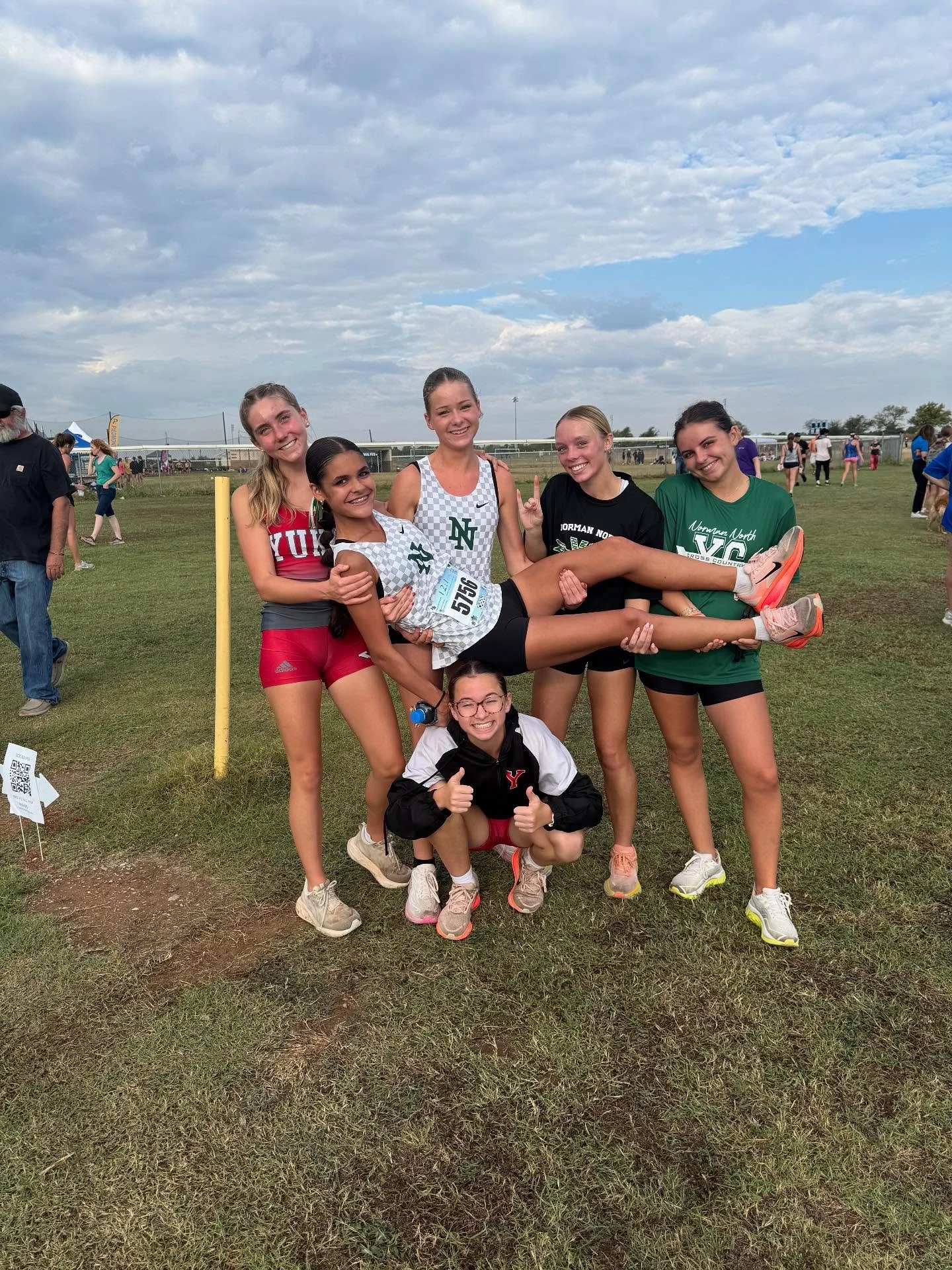 OK Project girls @ COAC XC meet ⚡️
Way to go girls as you head into the post season!