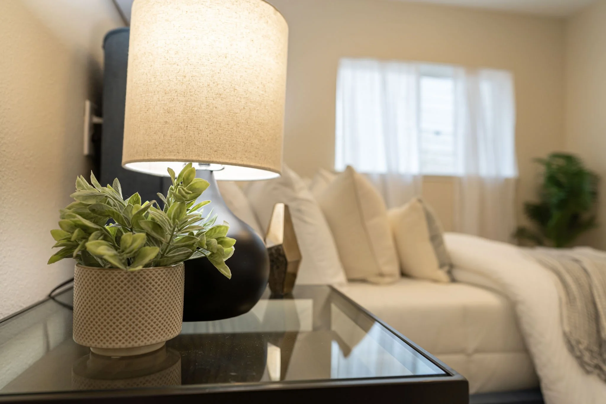 art lower level bed 2.JPG