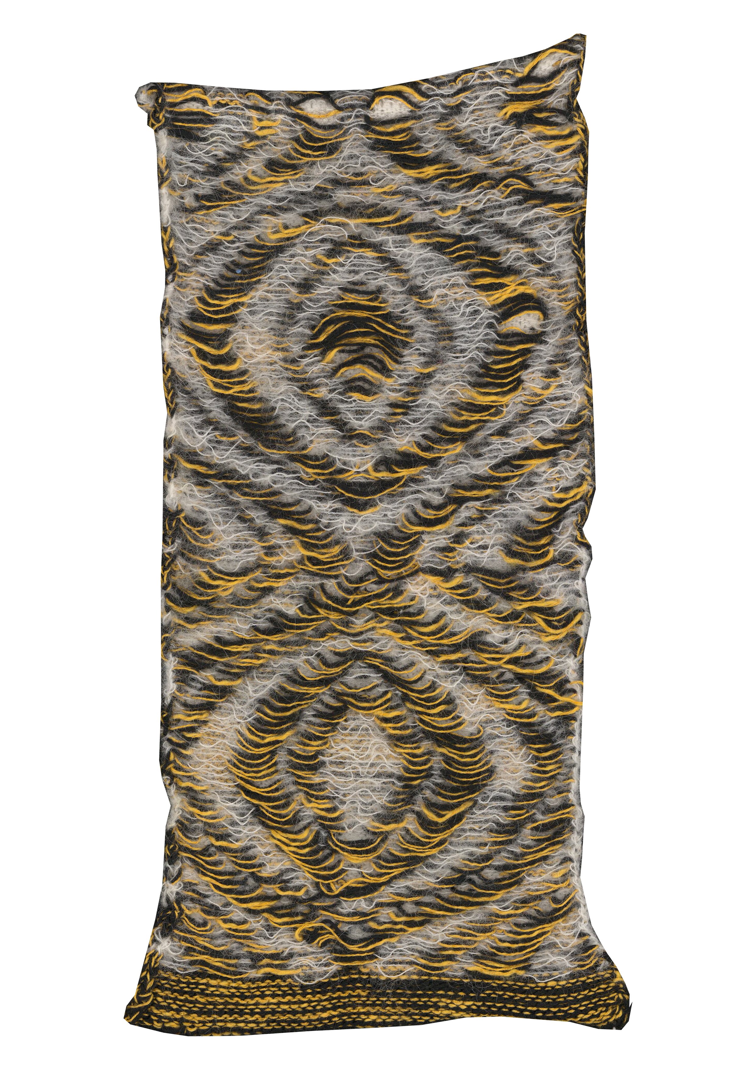 CIRCULAR SWATCH WRONG SIDE.jpg