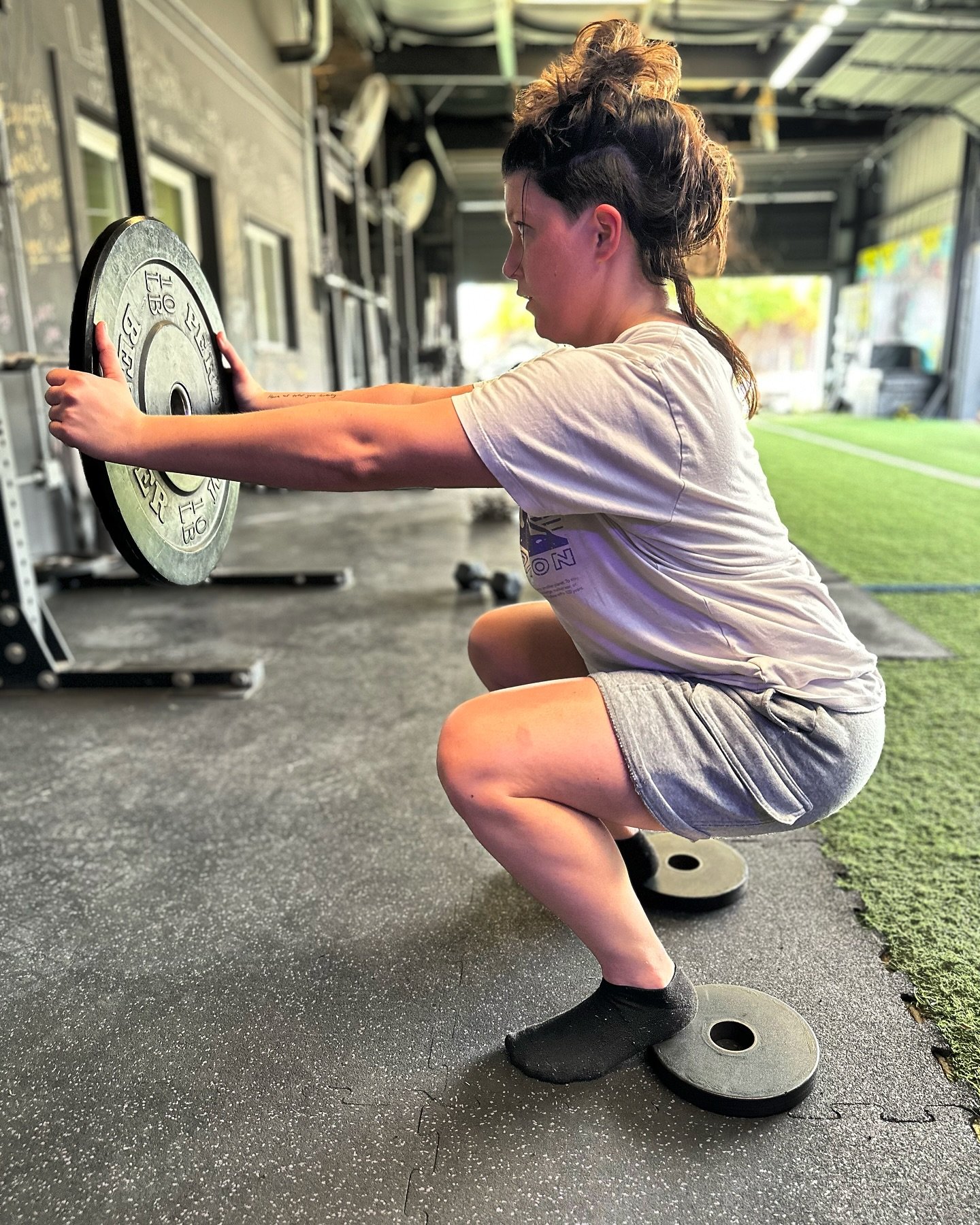 Movement Retraining Sessions Are The Key 🔑 To Fixing Your Issues Long Term 💪🏽

We assess your movement from the ground up and take a whole body approach to get you feeling, moving, &amp; performing 💯🙌🏻

Whether it&rsquo;s mobility, strength, po