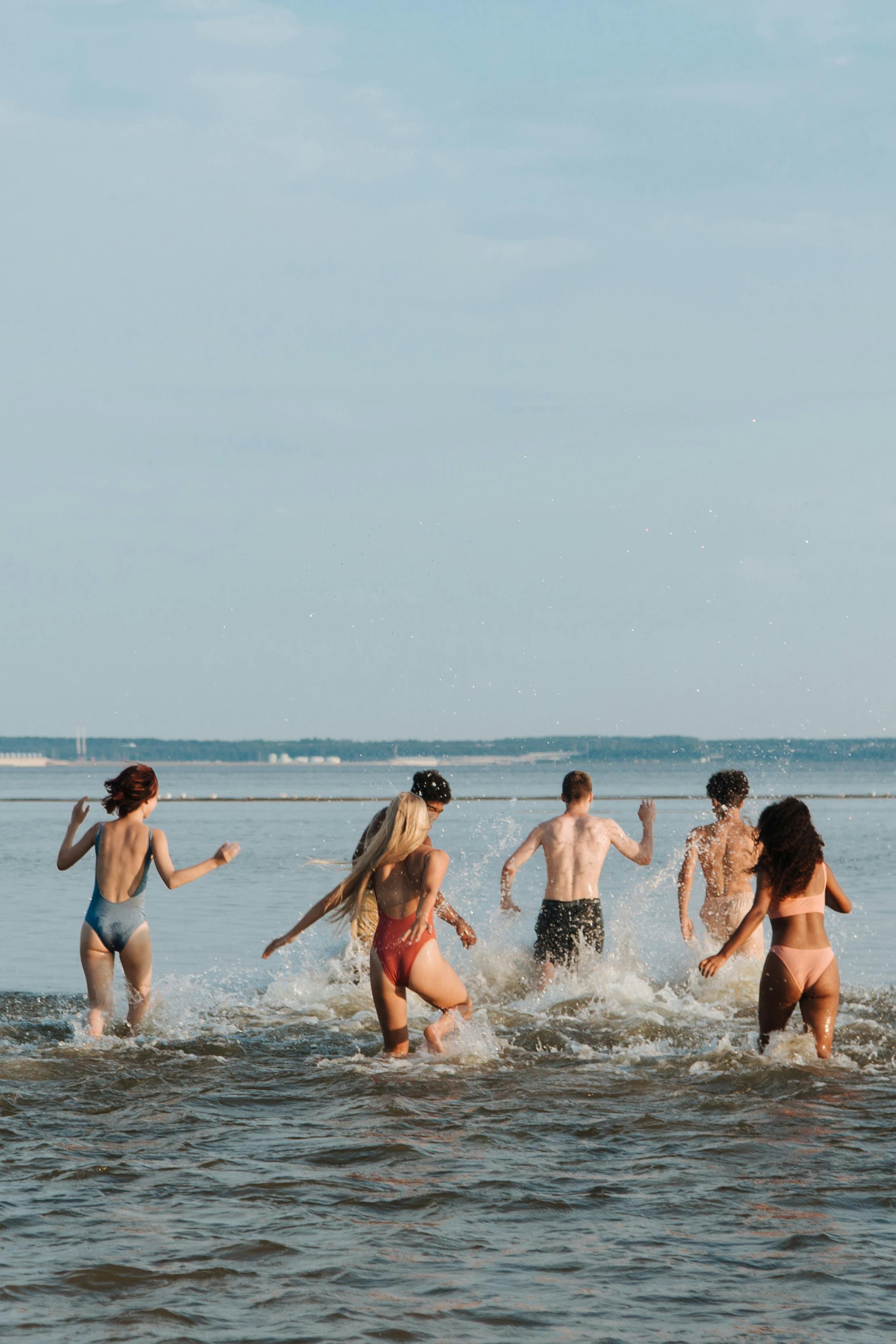 School’s Out: How to Enjoy Summer With Etiquette 