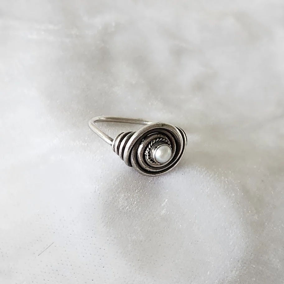 Wrapped Pearl Ring 2.jpg