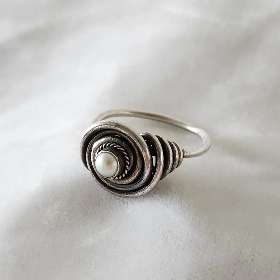Wrapped Pearl Ring 3.jpg