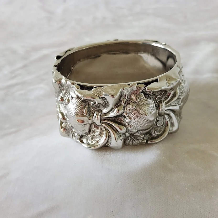Whiting Davis Silver Cuff Bracelet 7.jpg