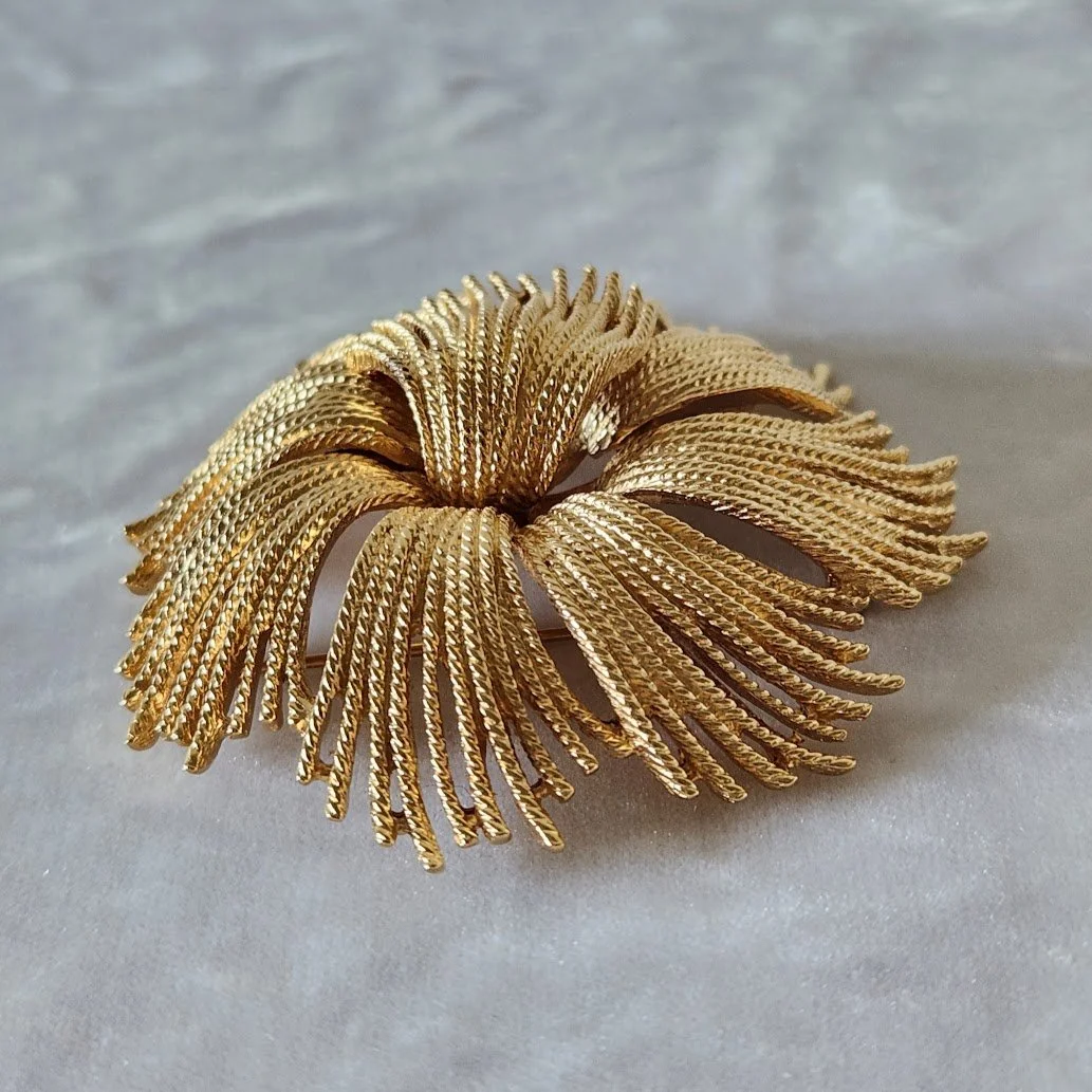 Monet Mop Brooch 6.jpg