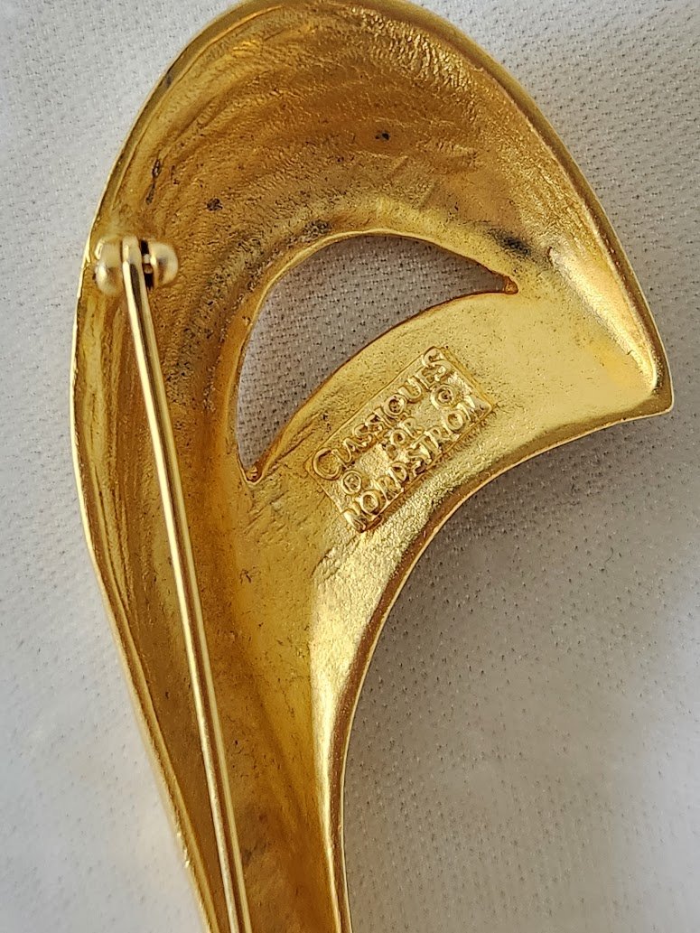 Classiques Nordstrom Brooch 11.jpg