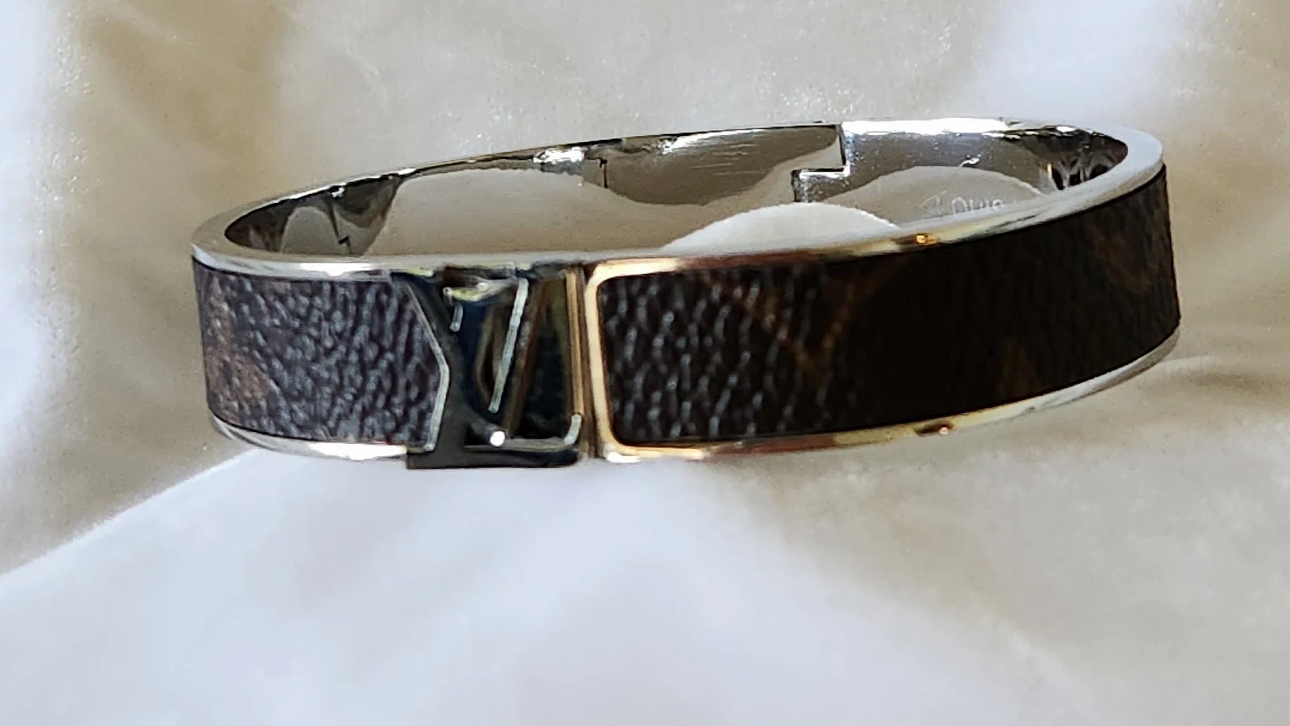 Louis Vuitton Bracelet 1.jpg
