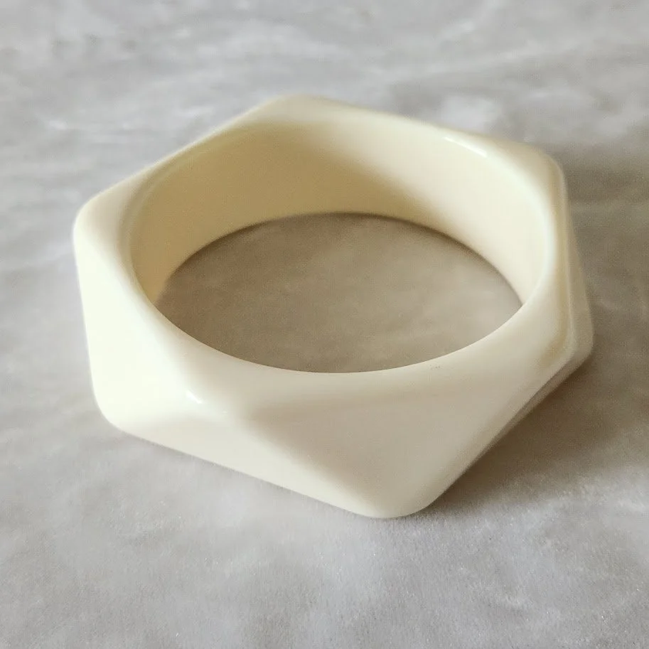 Plastic Deco Revival White Bracelet 5.jpg