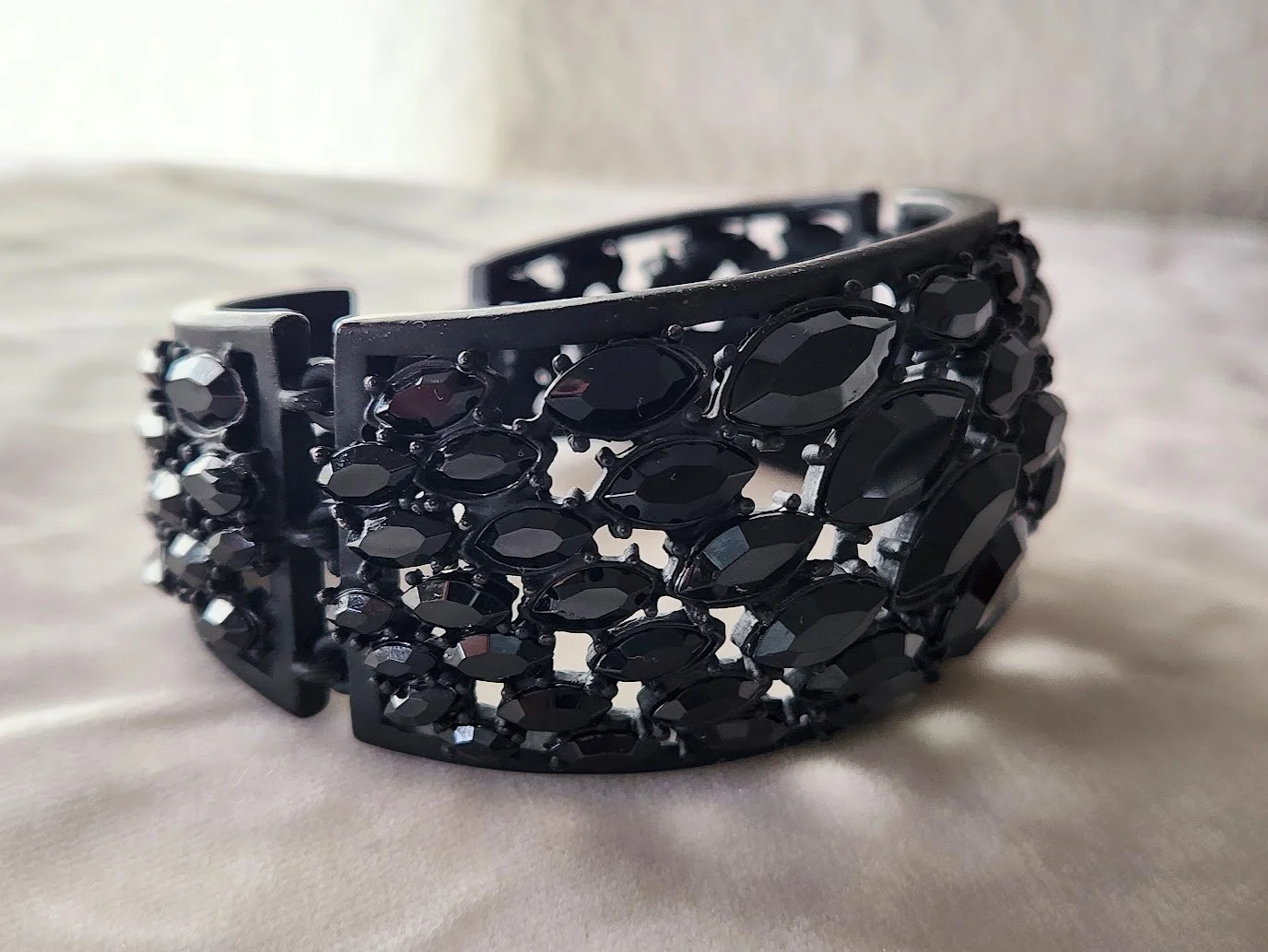 Black Glass Bracelet 2.jpg