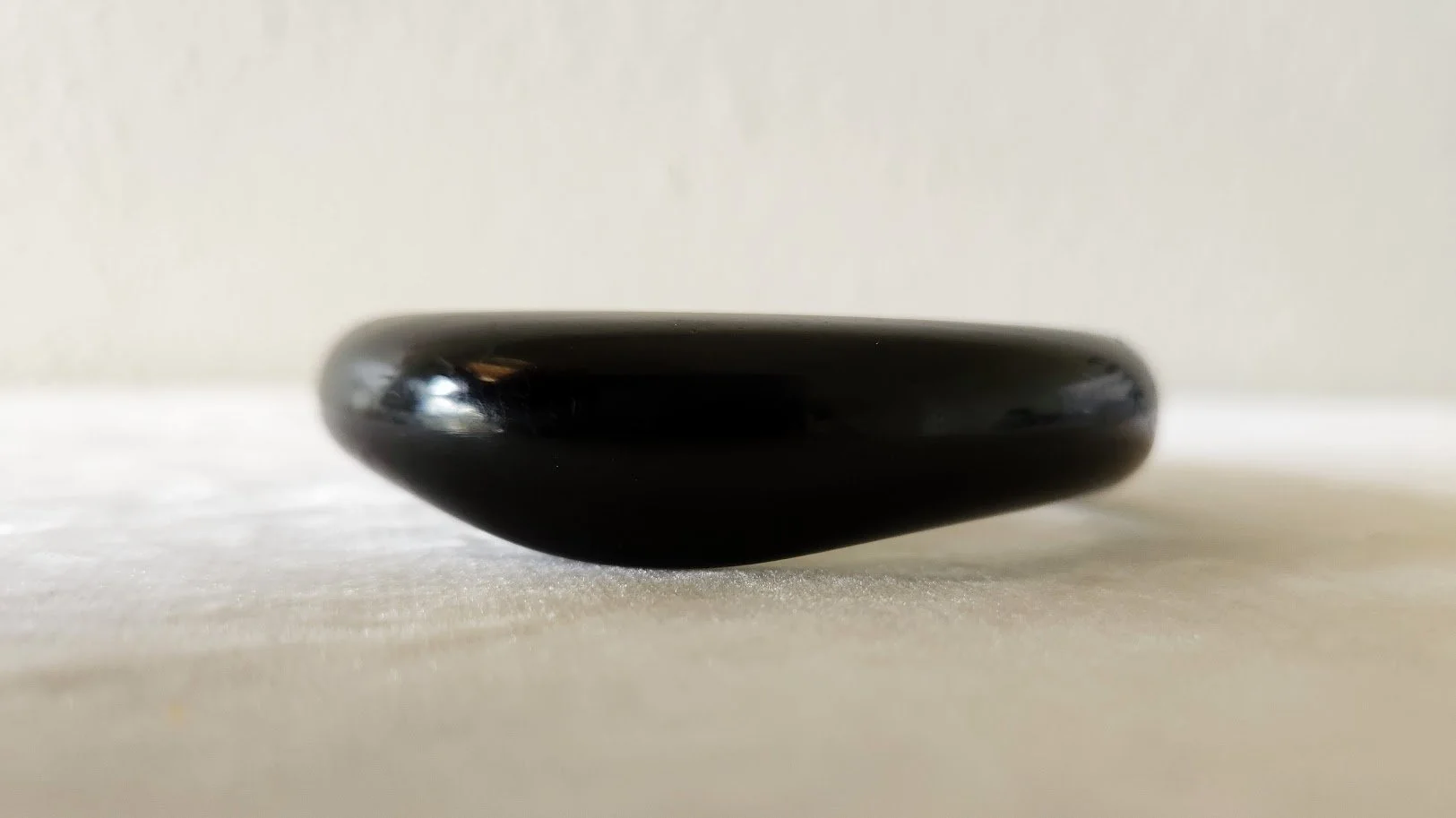 Black Plastic Bracelet 1.jpg