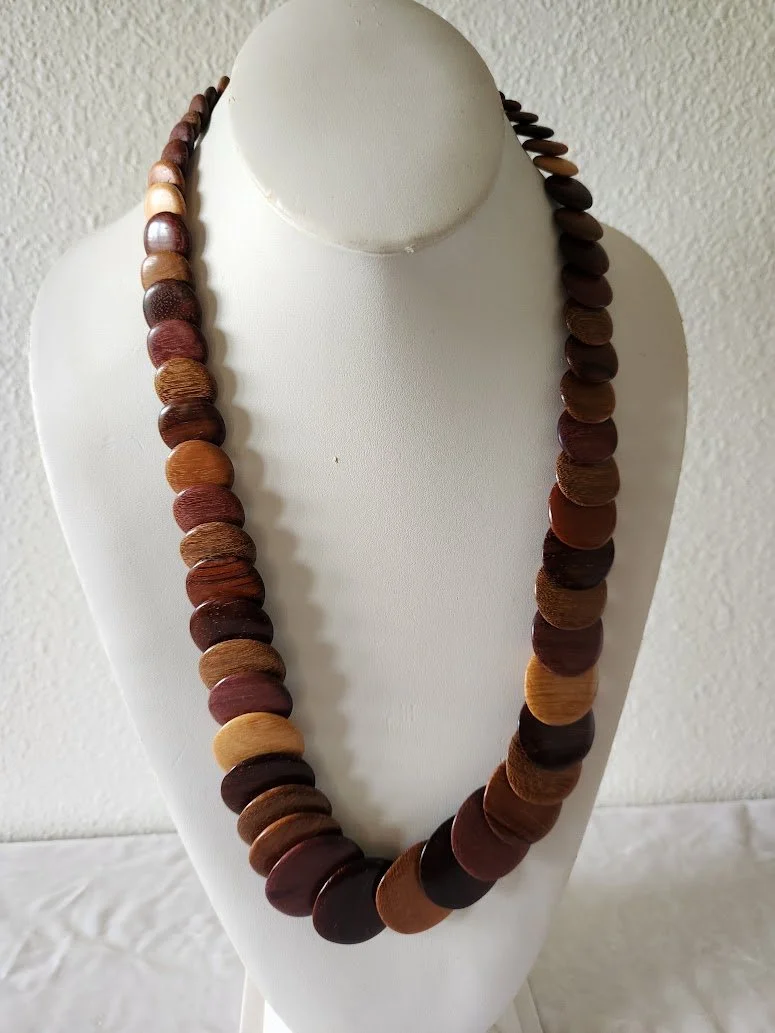 Wood Discs Necklace 7.jpg