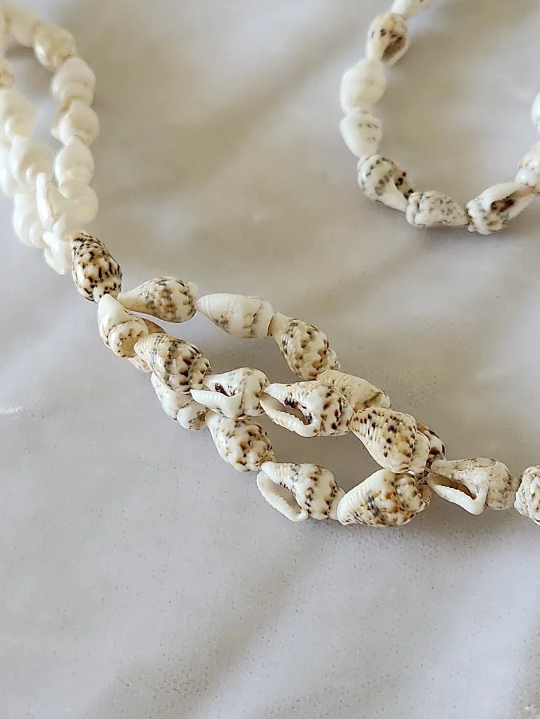 Long Shell Necklace 9.jpg
