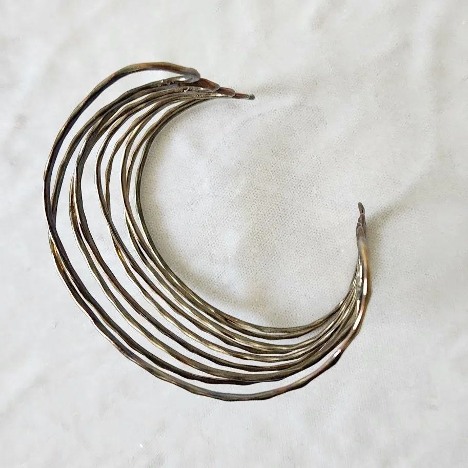 Crossed Wires Contemporary Bracelet 19.jpg