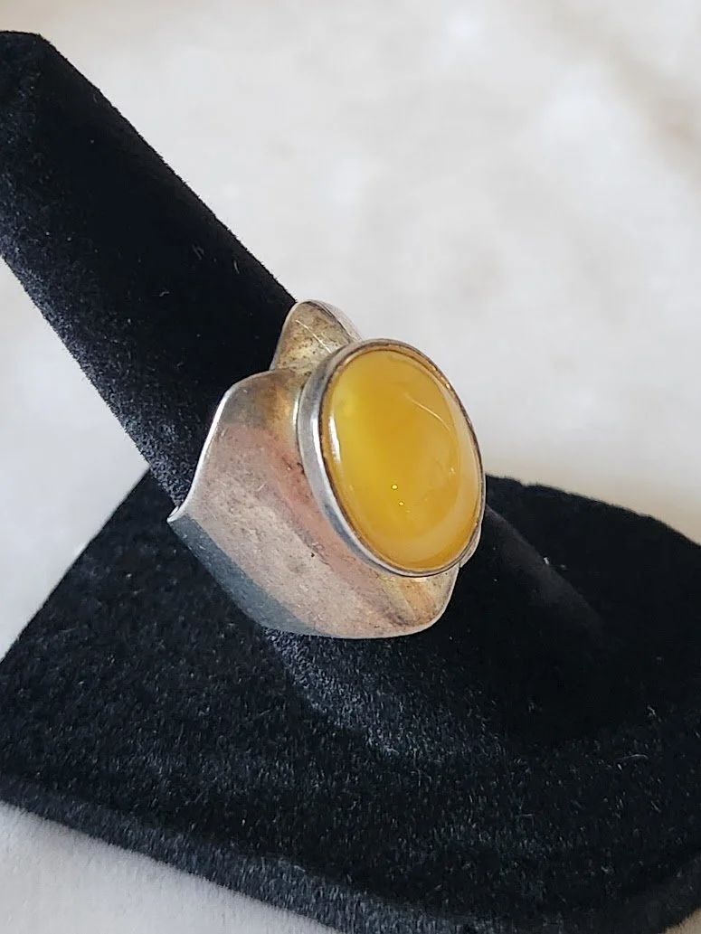 Baltic Amber Ring 12.jpg